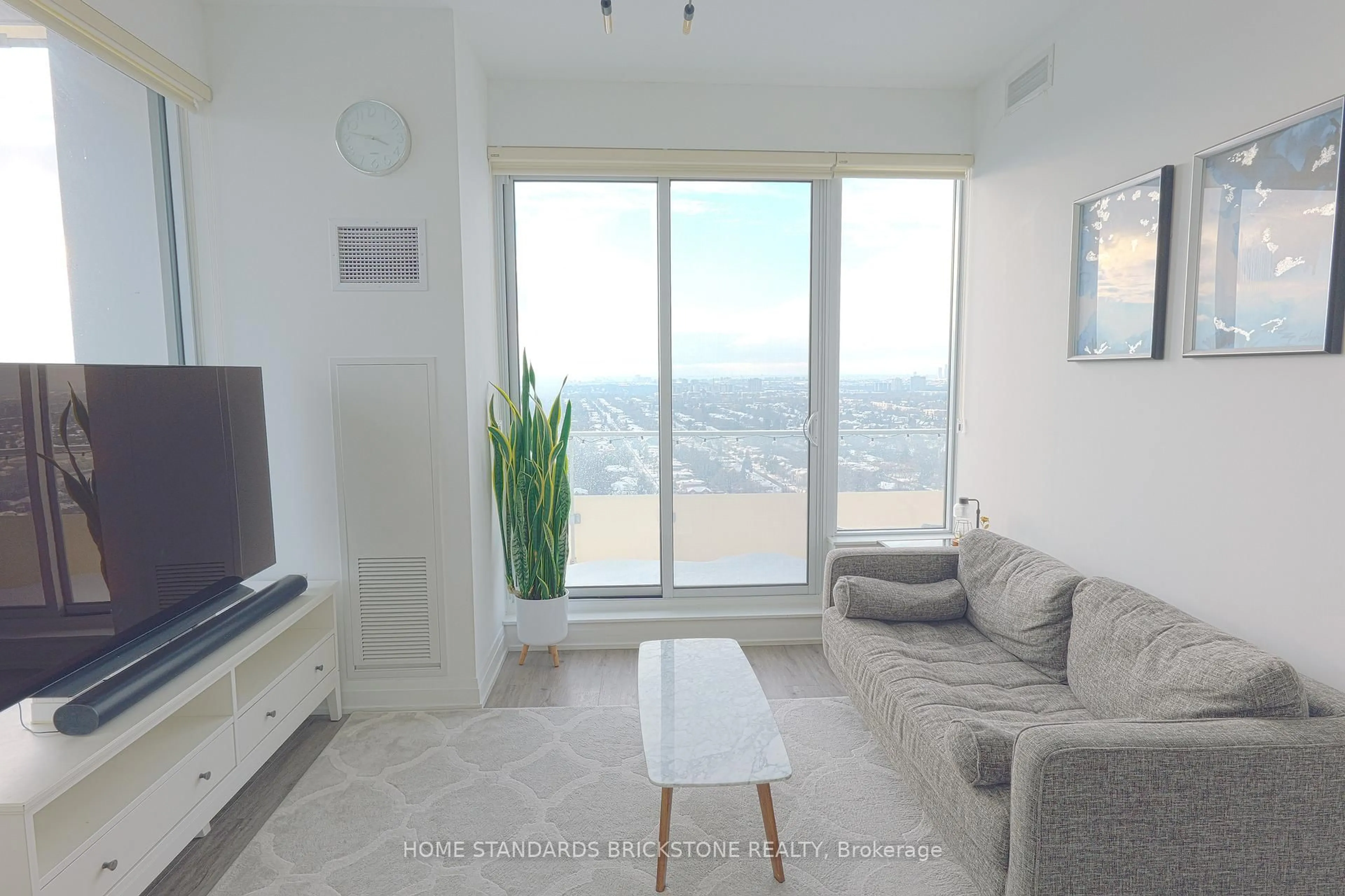 Living room with furniture, unknown for 75 Canterbury Pl #Ph503, Toronto Ontario M2N 2N1