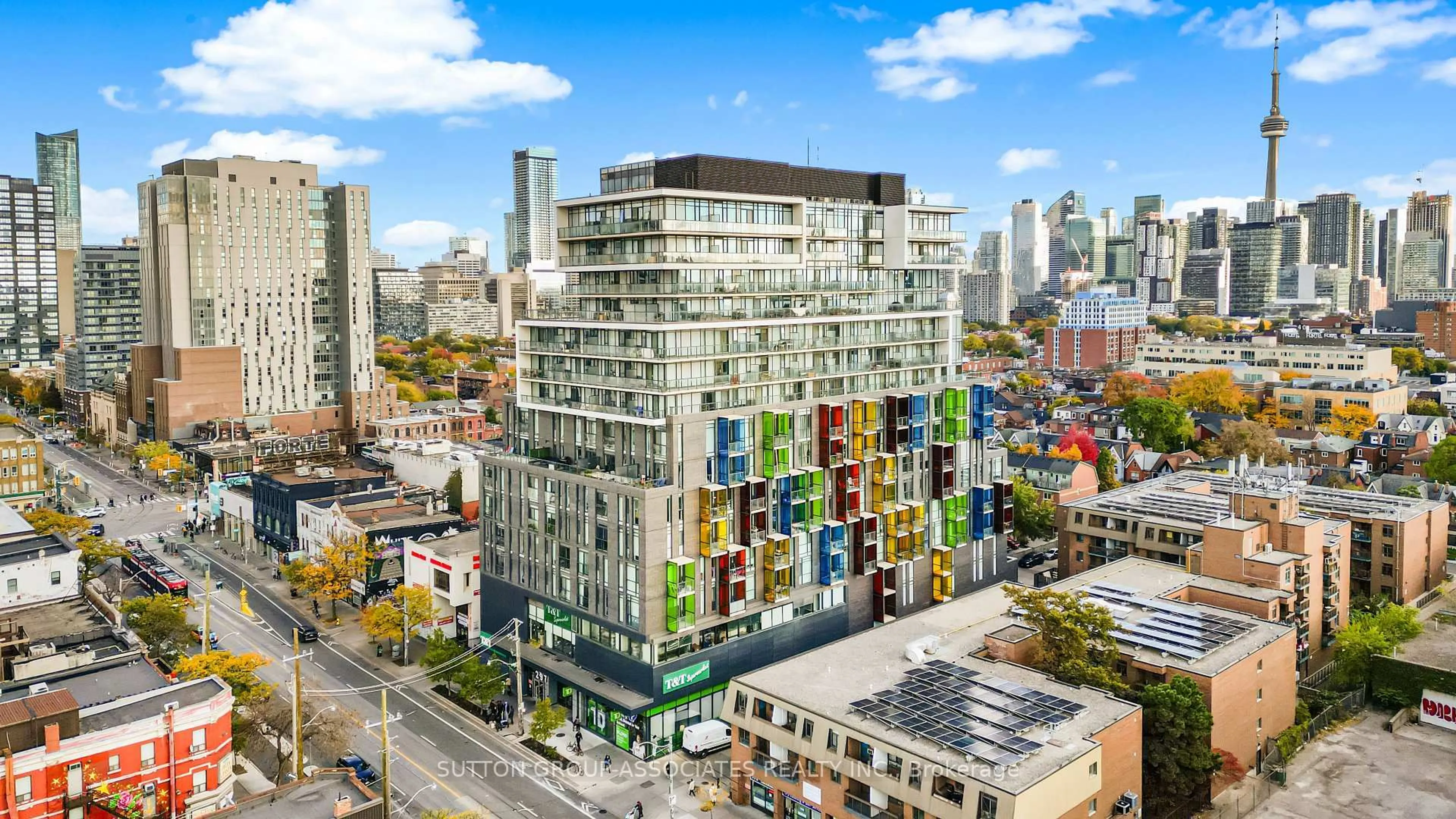 A pic from outside/outdoor area/front of a property/back of a property/a pic from drone, city buildings view from balcony for 297 College St #1521, Toronto Ontario M5T 0C2