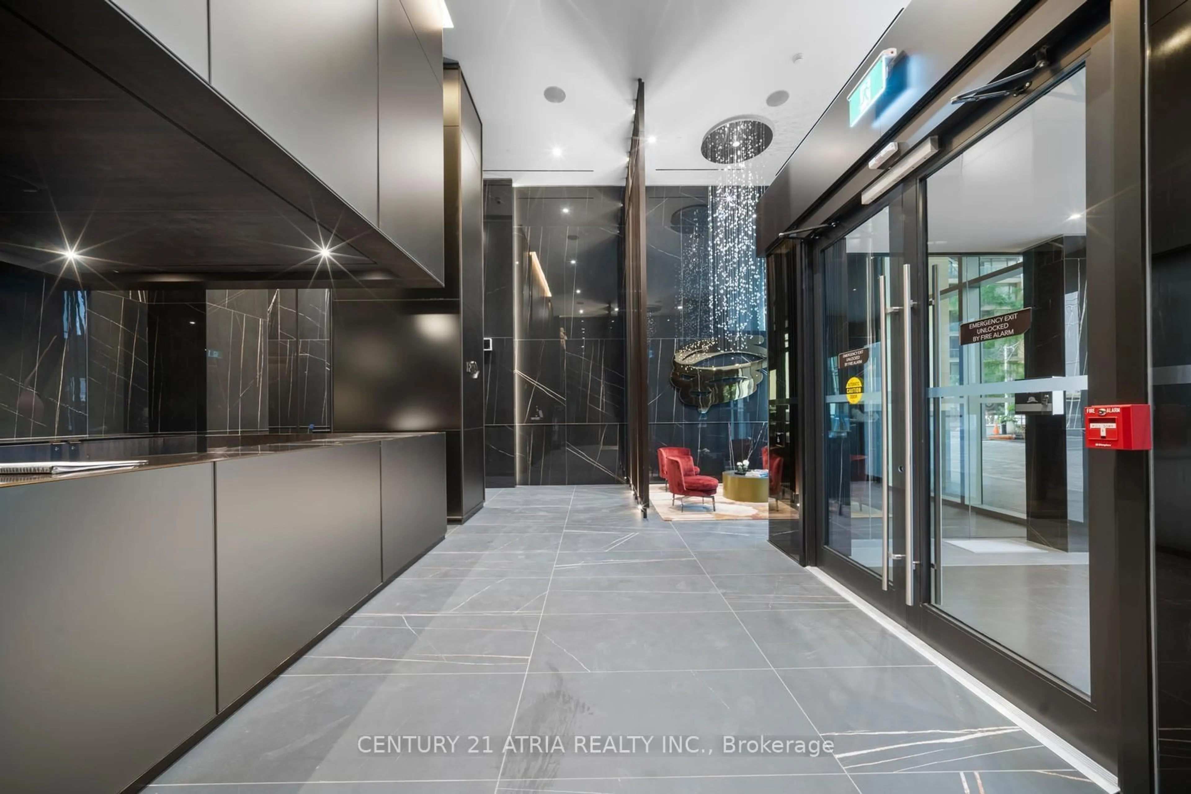 Indoor foyer for 11 Yorkville Ave #6209, Toronto Ontario M4W 0B7