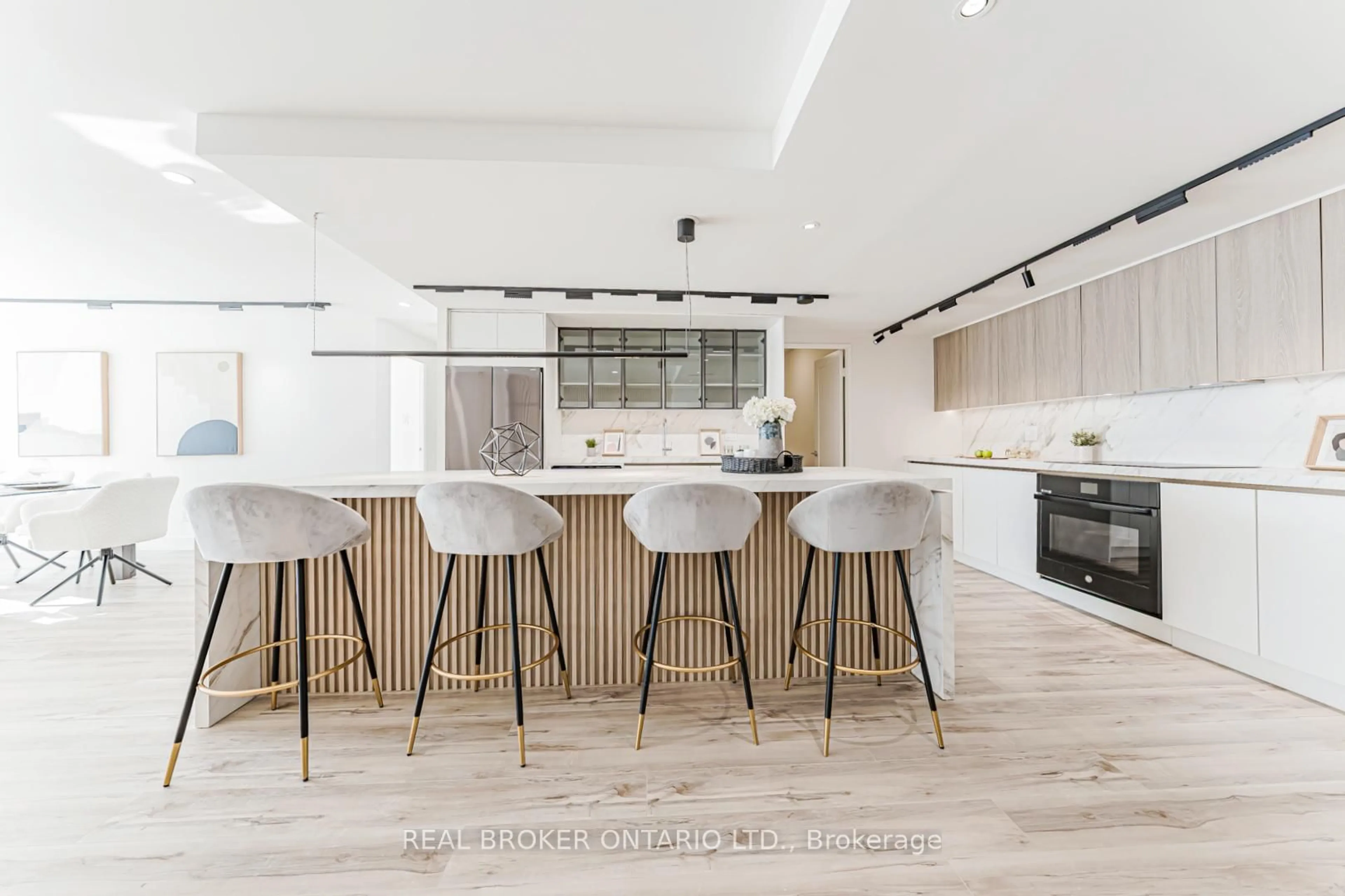 Open concept kitchen, unknown for 131 Torresdale Ave #1708, Toronto Ontario M2R 3T1