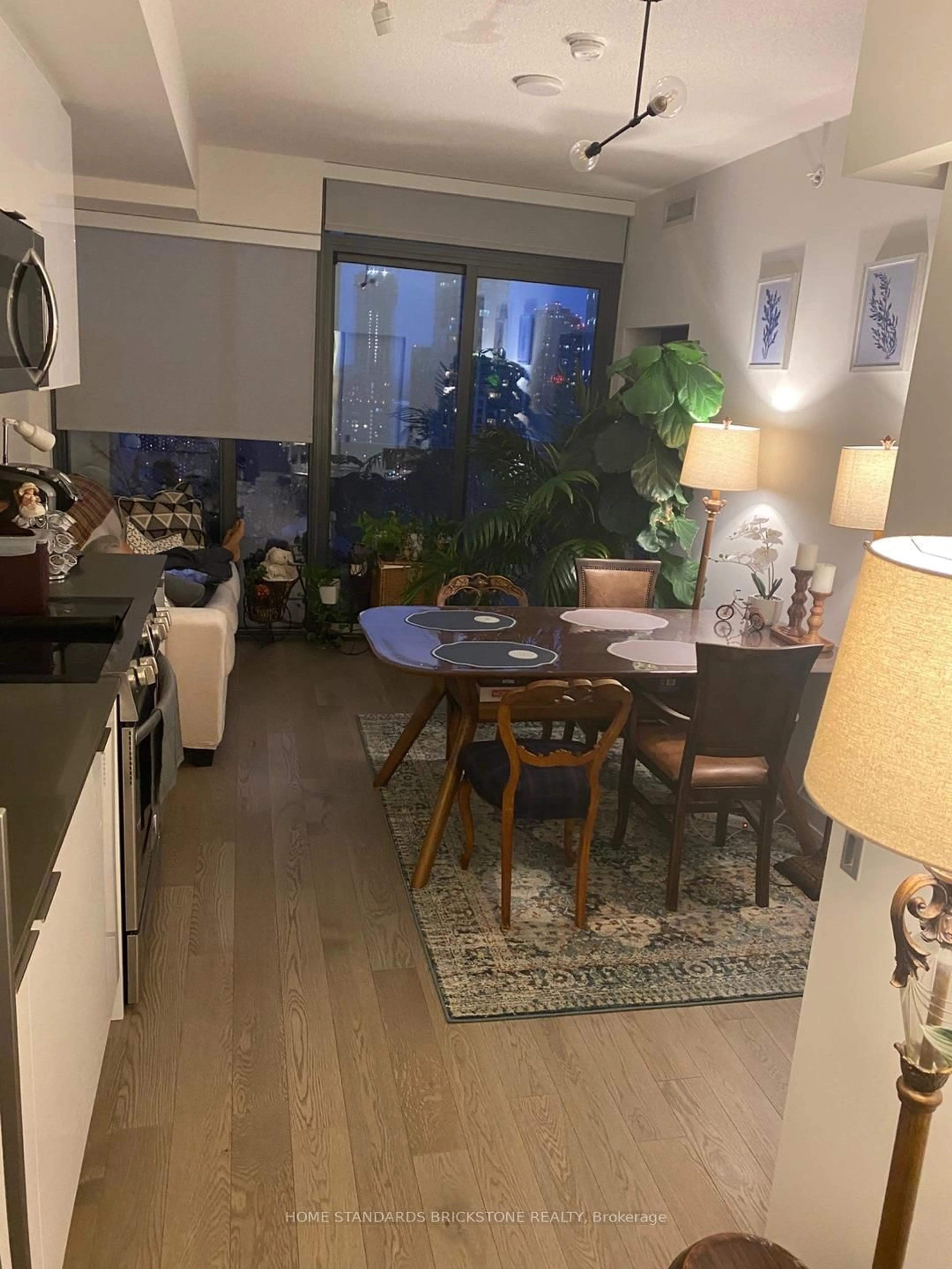 A pic of a room for 25 Richmond E St #3004, Toronto Ontario M5C 0A6