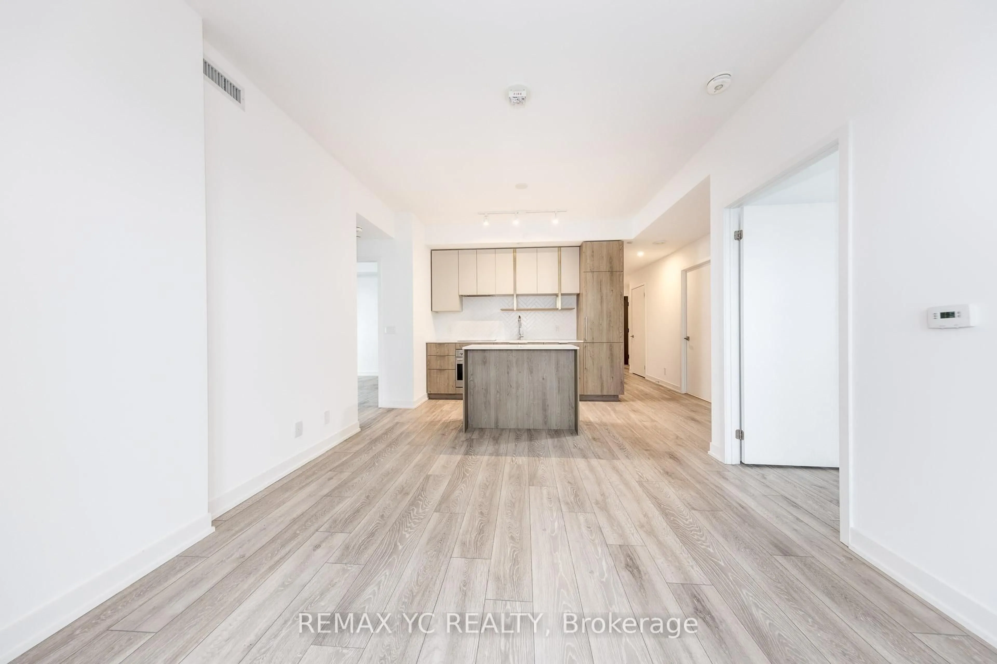 Unknown for 15 Holmes Ave #2504, Toronto Ontario M2N 0L4