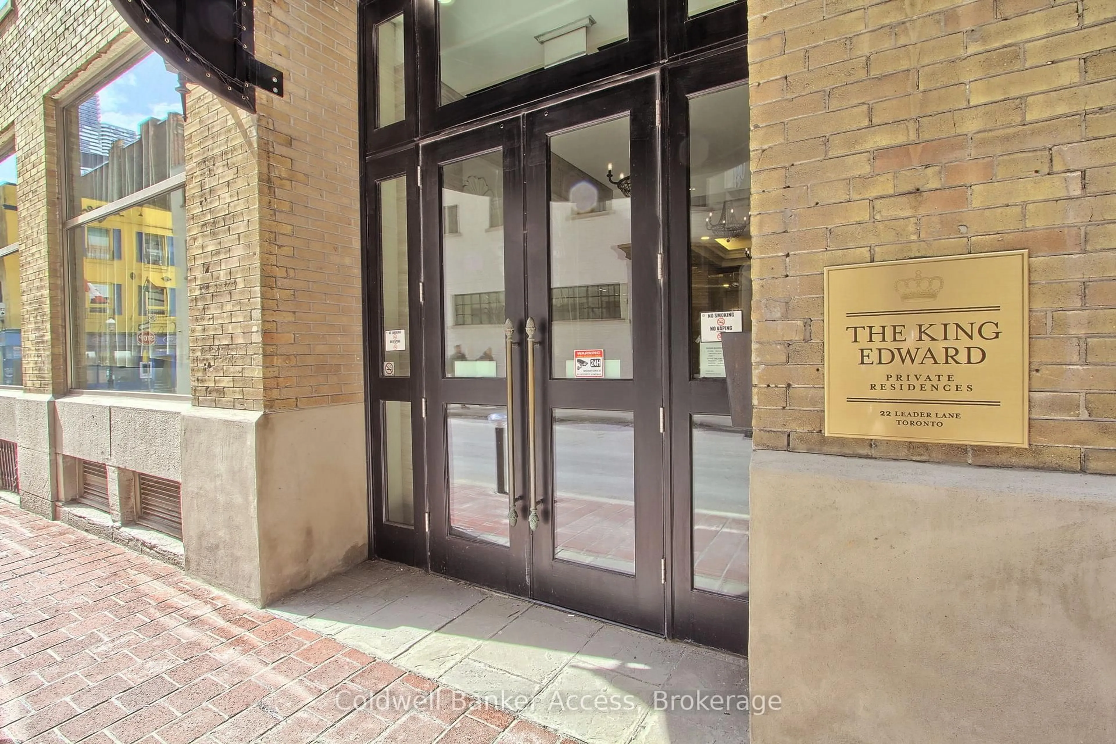 Indoor foyer for 22 Leader Lane #433, Toronto Ontario M5E 0B2