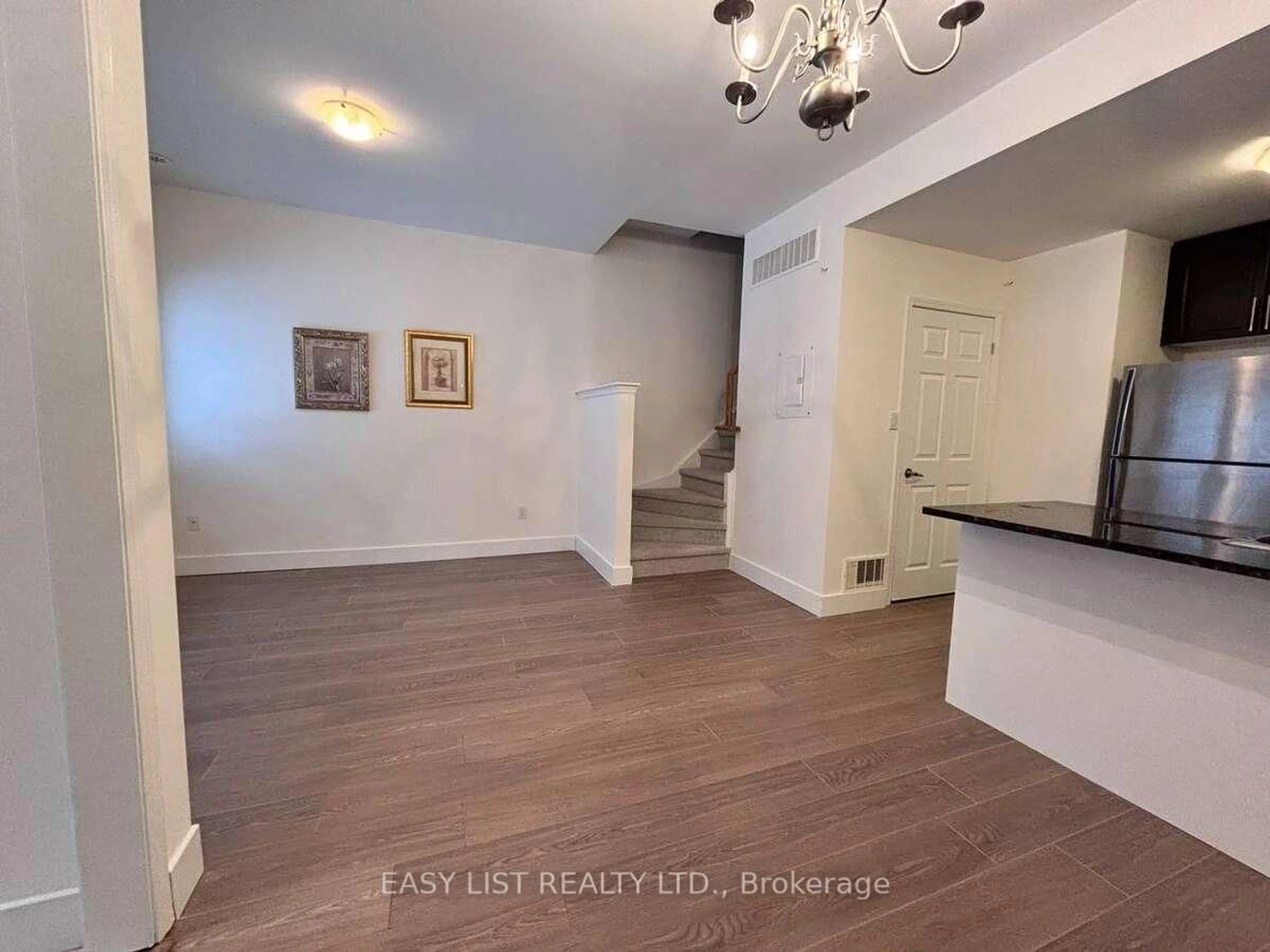 A pic of a room for 25 Coneflower Cres #12, Toronto Ontario M2R 0A5