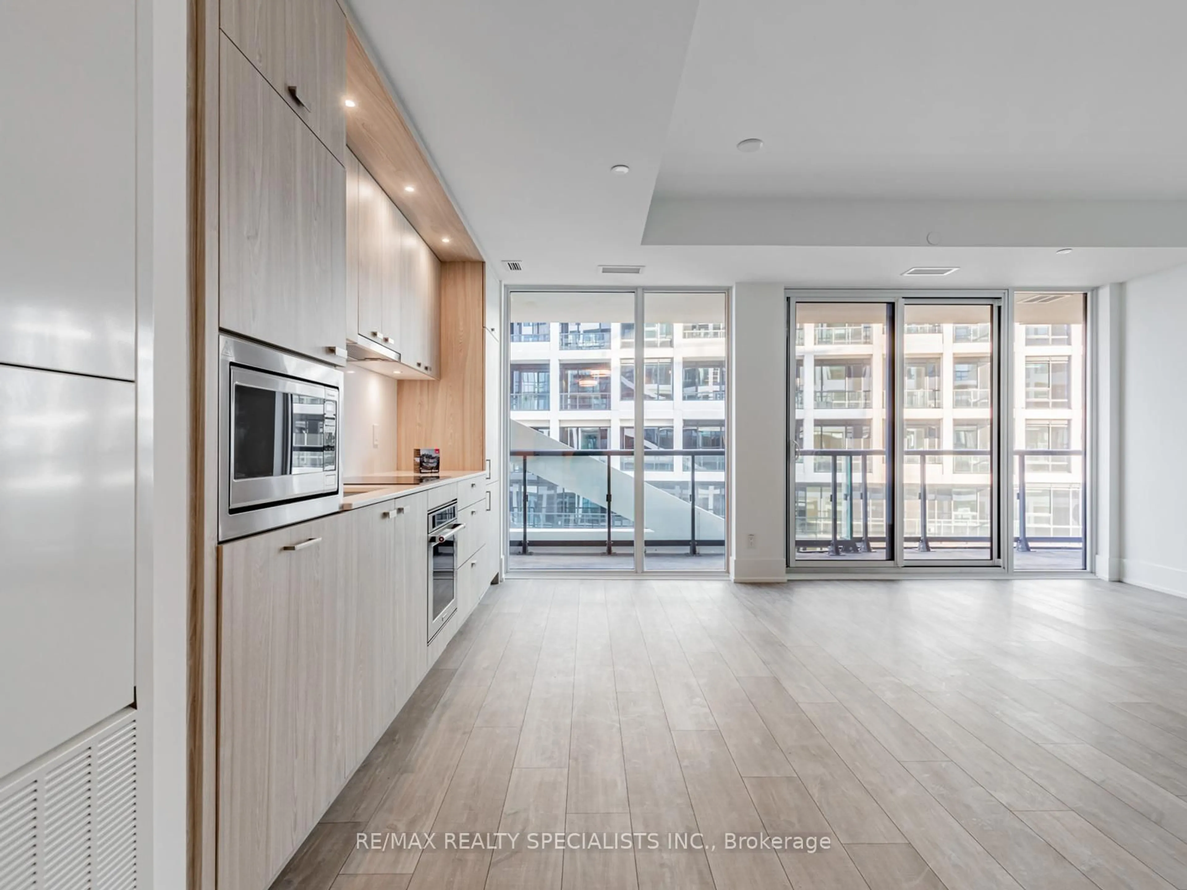 Open concept kitchen, unknown for 115 Denison Ave #920, Toronto Ontario M5T 2N1