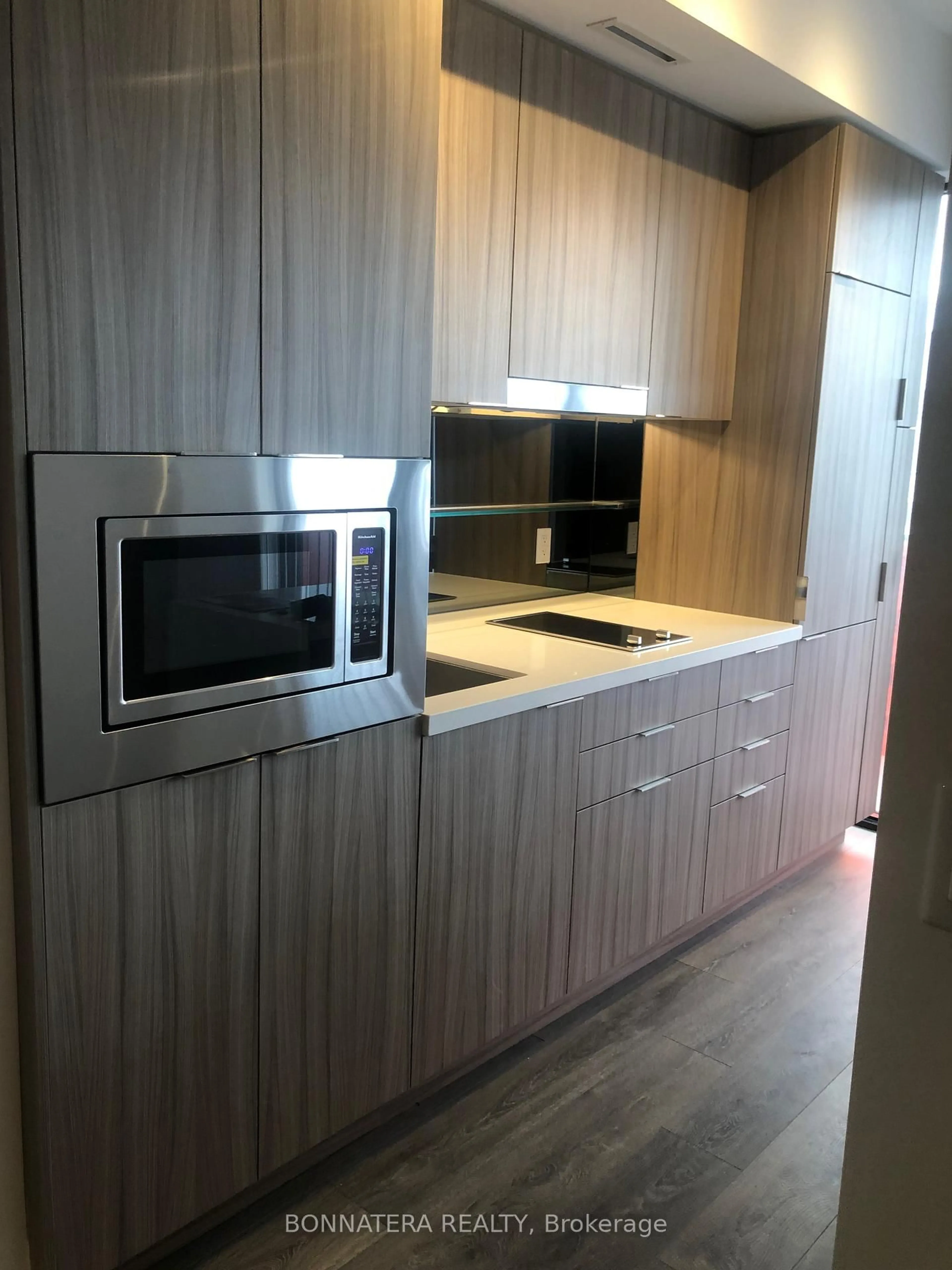 Standard kitchen, wood/laminate floor for 215 Queen St #1103, Toronto Ontario M5V 0P5