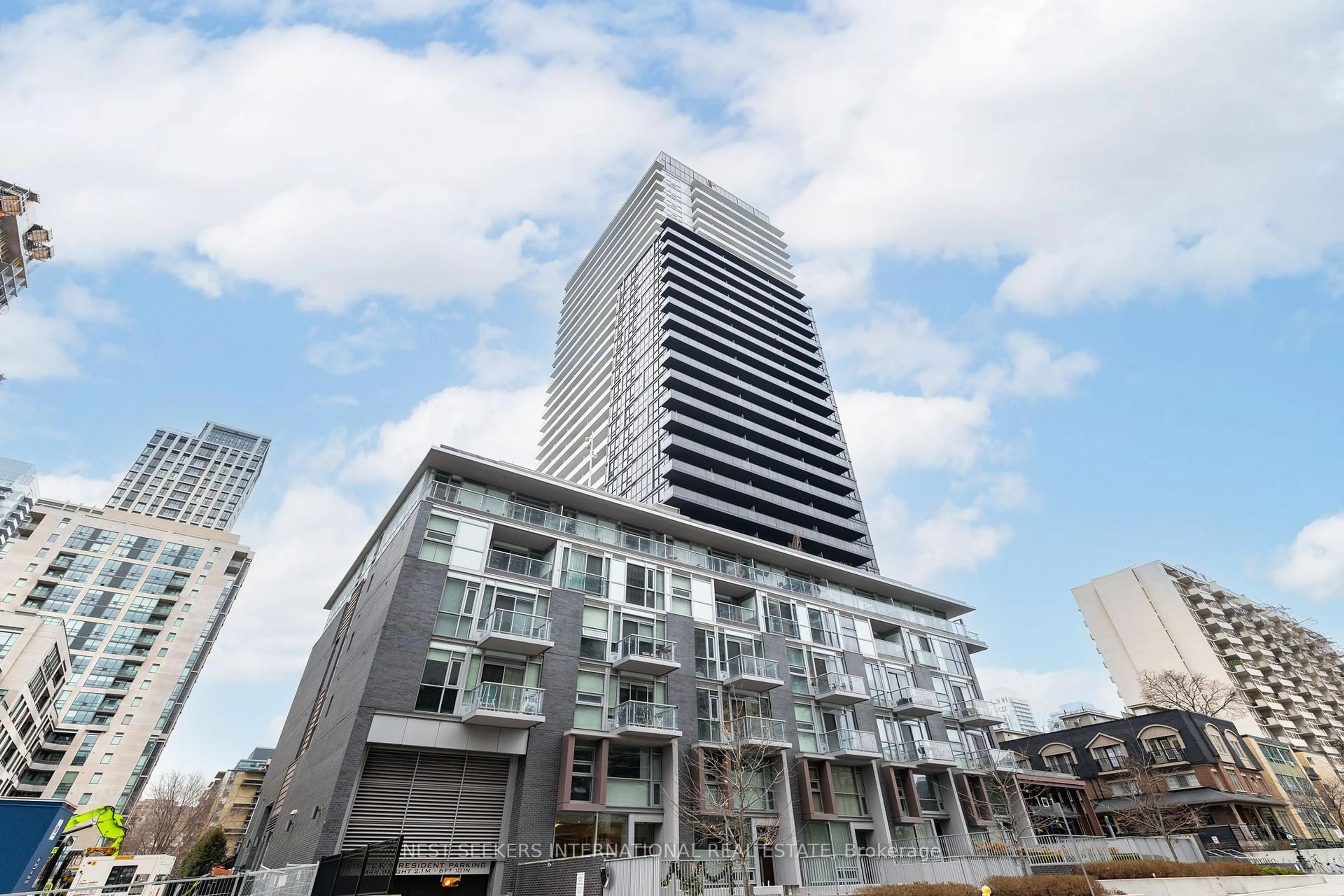 Patio, unknown for 101 Erskine Ave #2802, Toronto Ontario M4P 1Y5