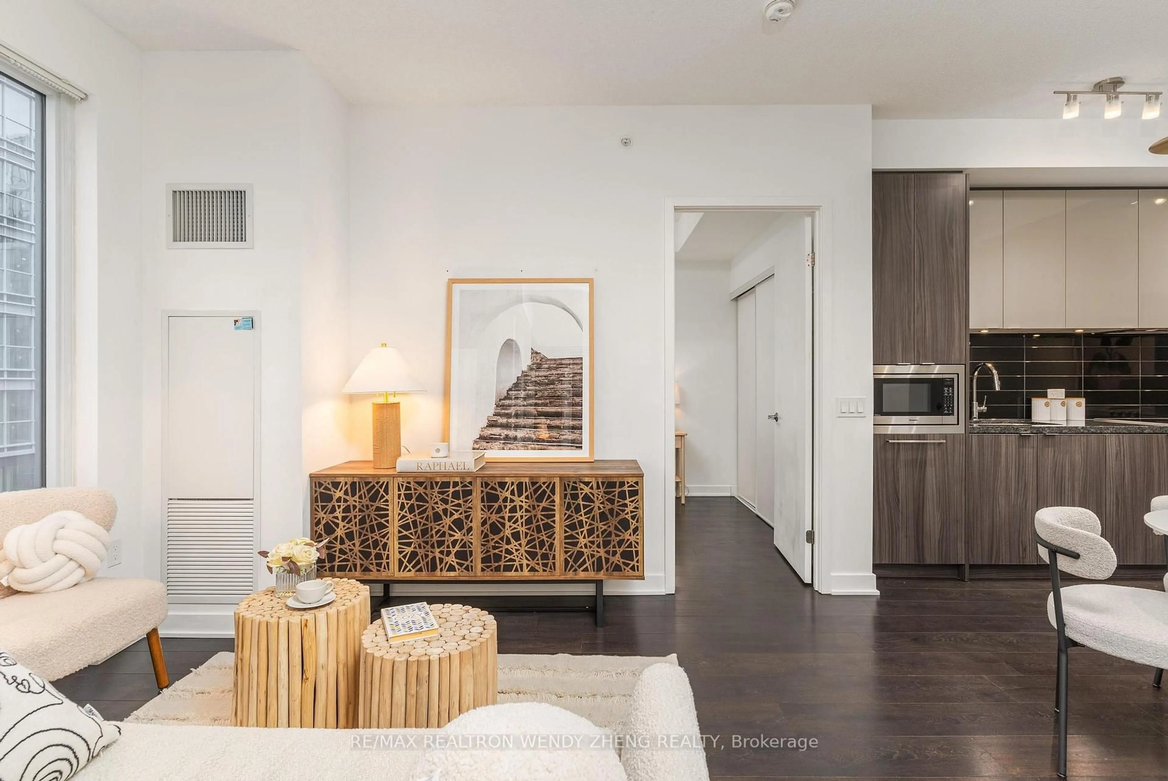 Unknown for 125 Blue Jays Way St #4608, Toronto Ontario M5V 1J6