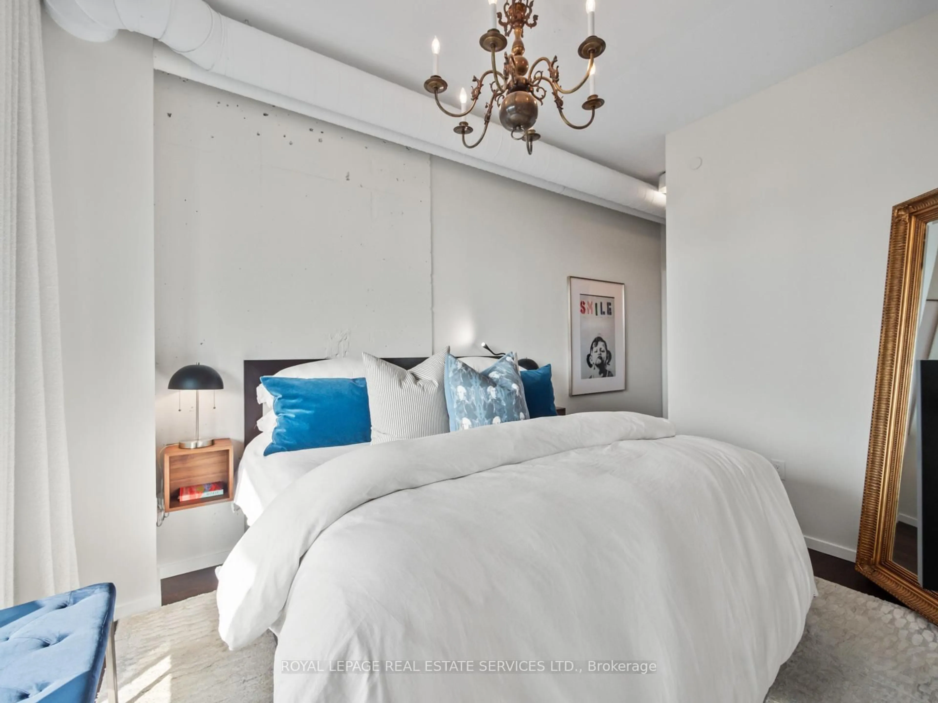 Bedroom with bed, unknown for 21 Lawren Harris Sq #904, Toronto Ontario M5A 0T4