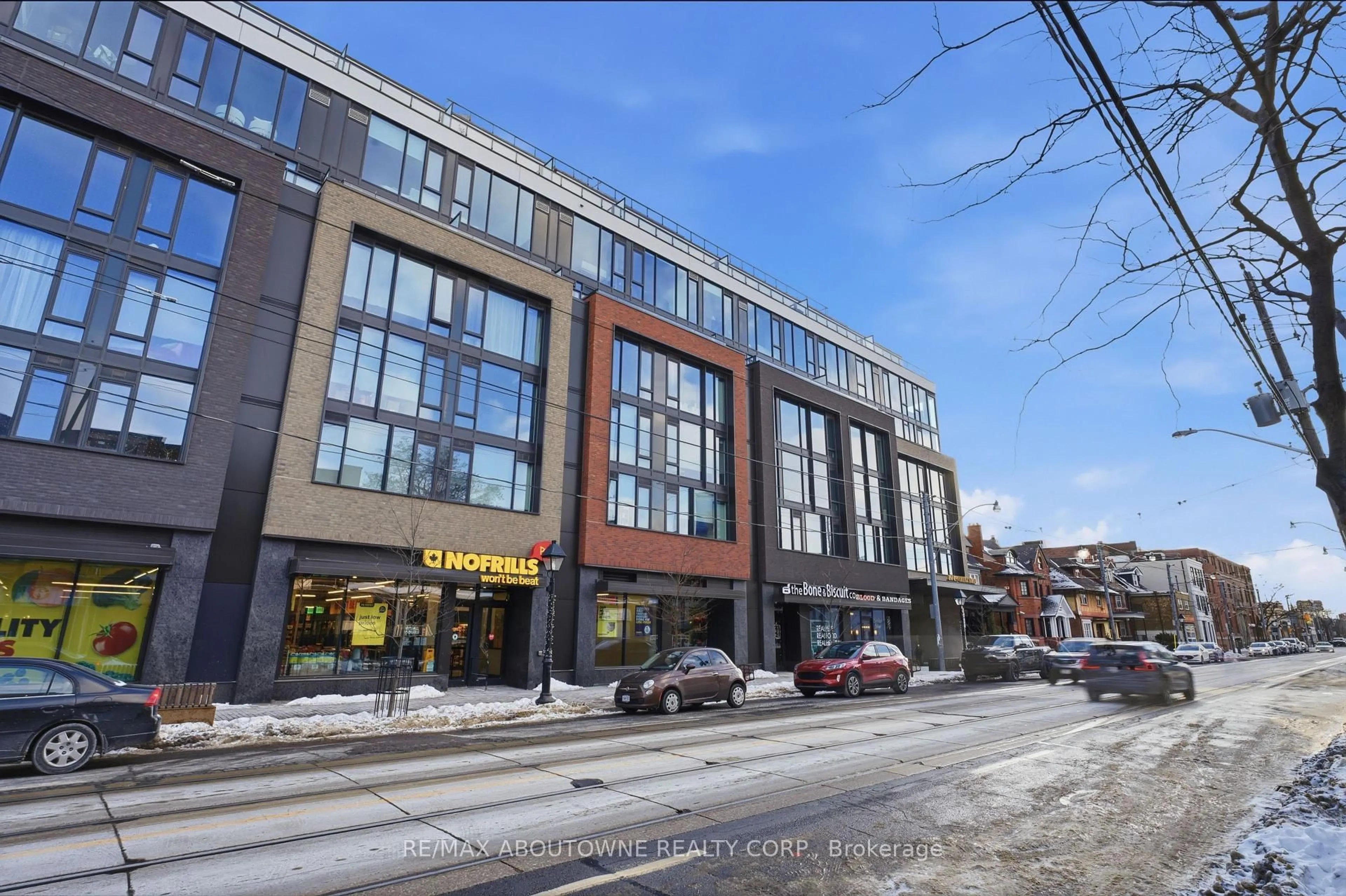 Unknown for 899 College St #PH619, Toronto Ontario M6H 3P7