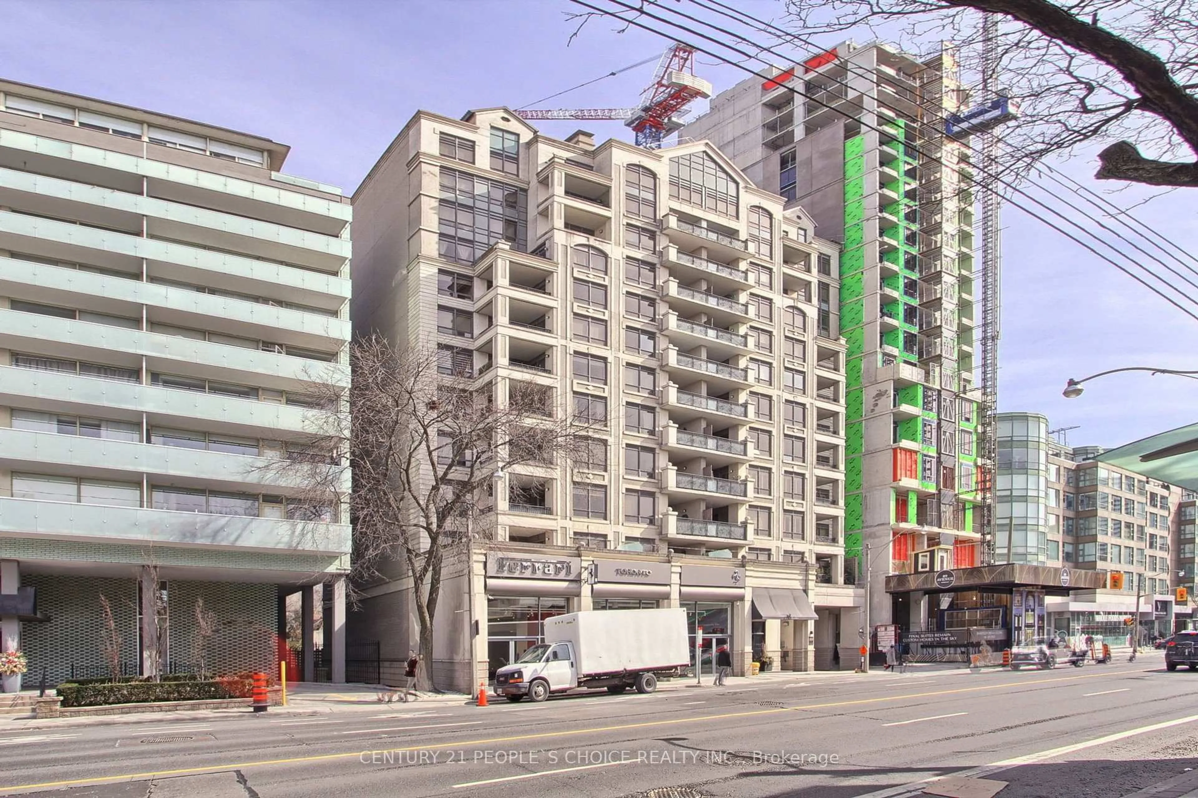 Unknown for 99 Avenue Rd #706, Toronto Ontario M5R 2G5