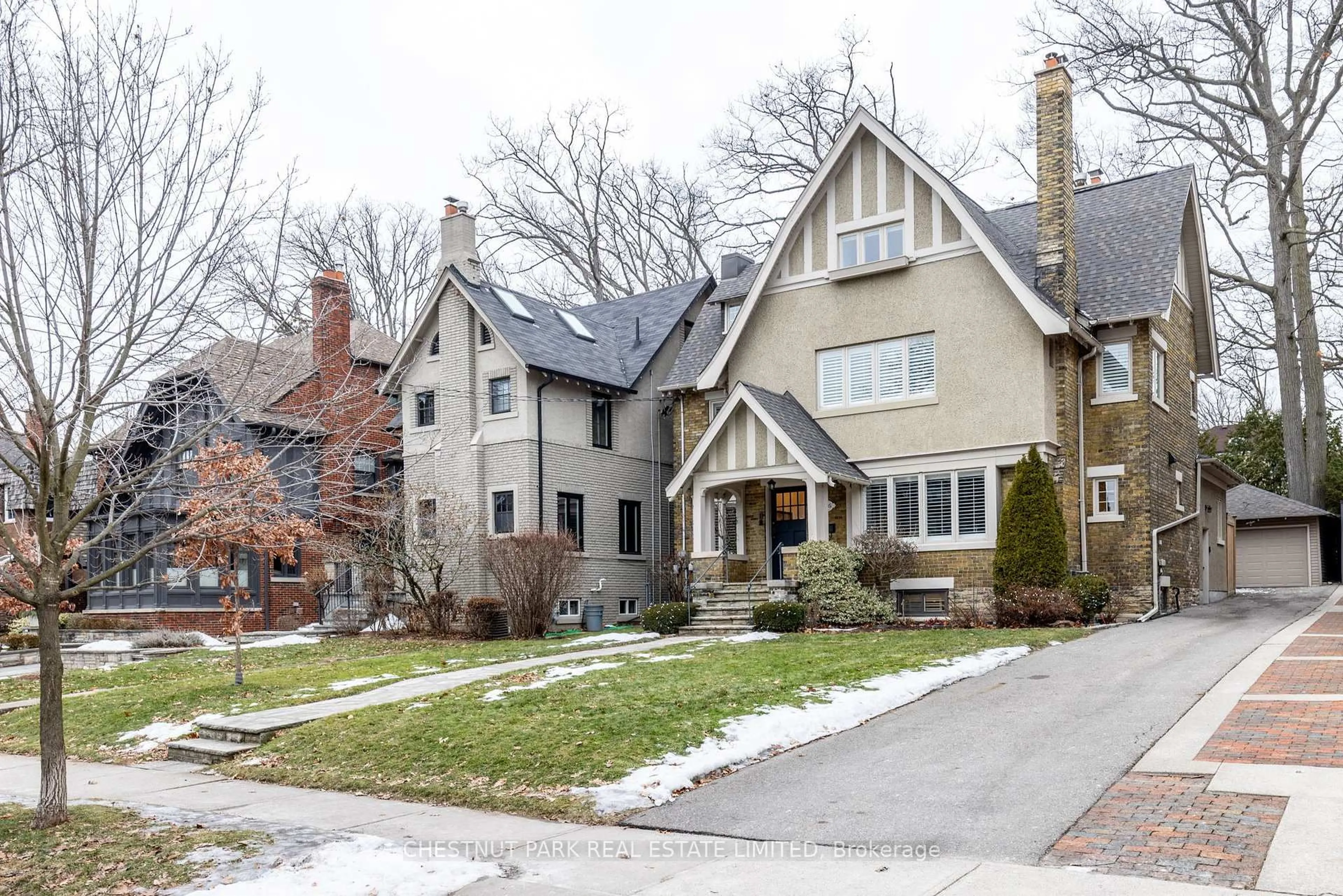 Home with brick exterior material, street for 195 Inglewood Dr, Toronto Ontario M4T 1H8