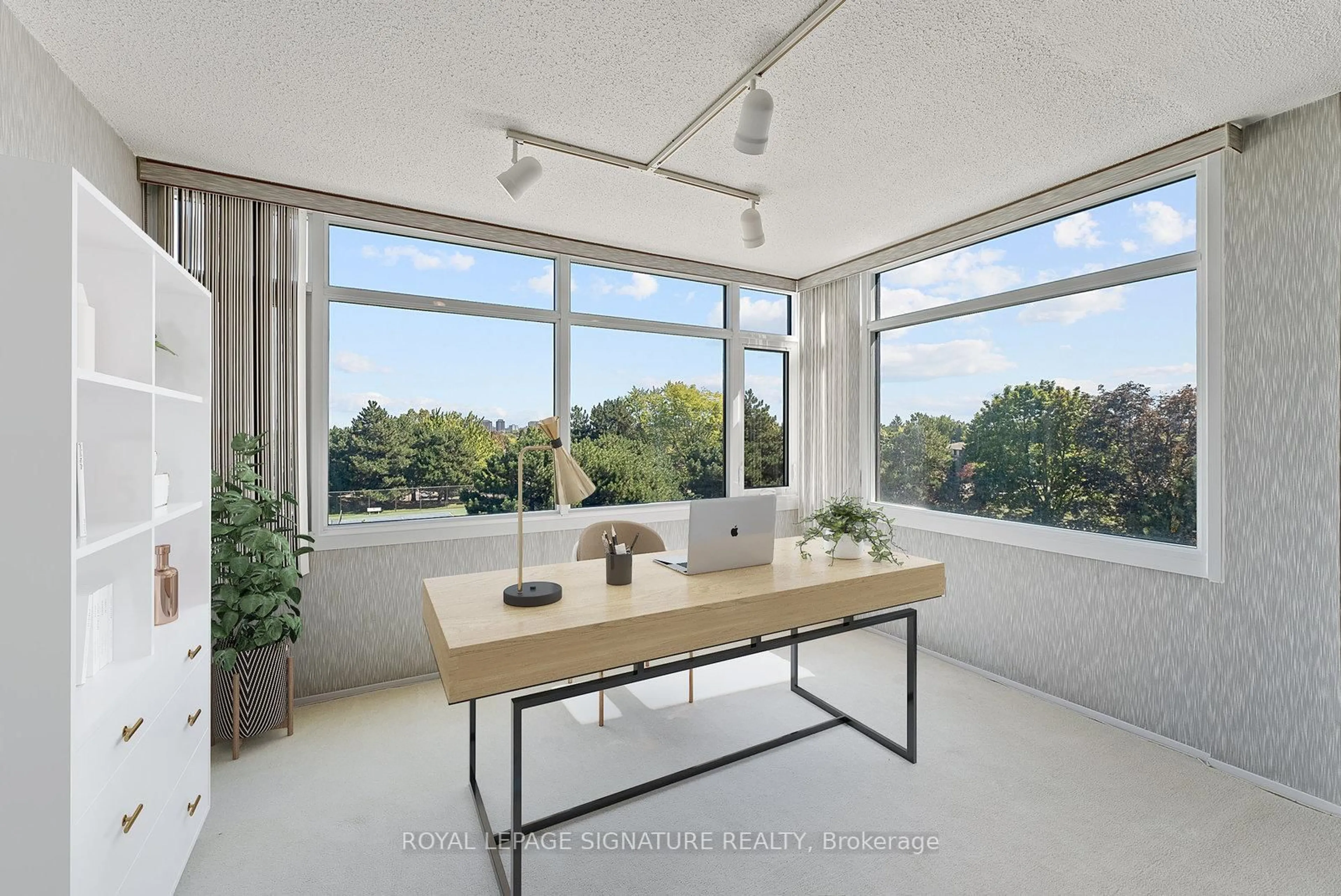 A pic of a room for 1555 Finch Ave #404, Toronto Ontario M2J 4X9