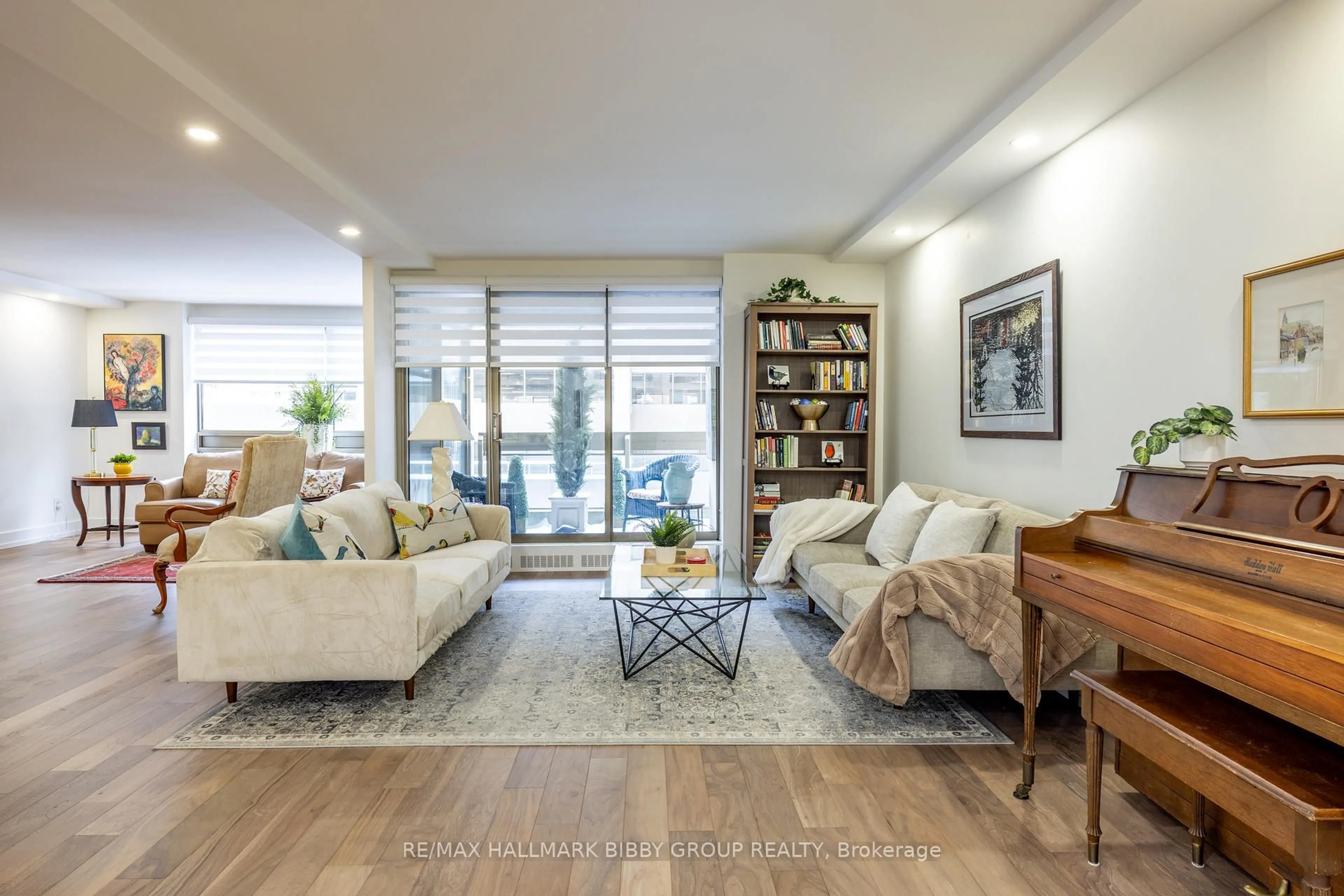 Living room with furniture, unknown for 61 St Clair Ave #605, Toronto Ontario M4V 2Y8