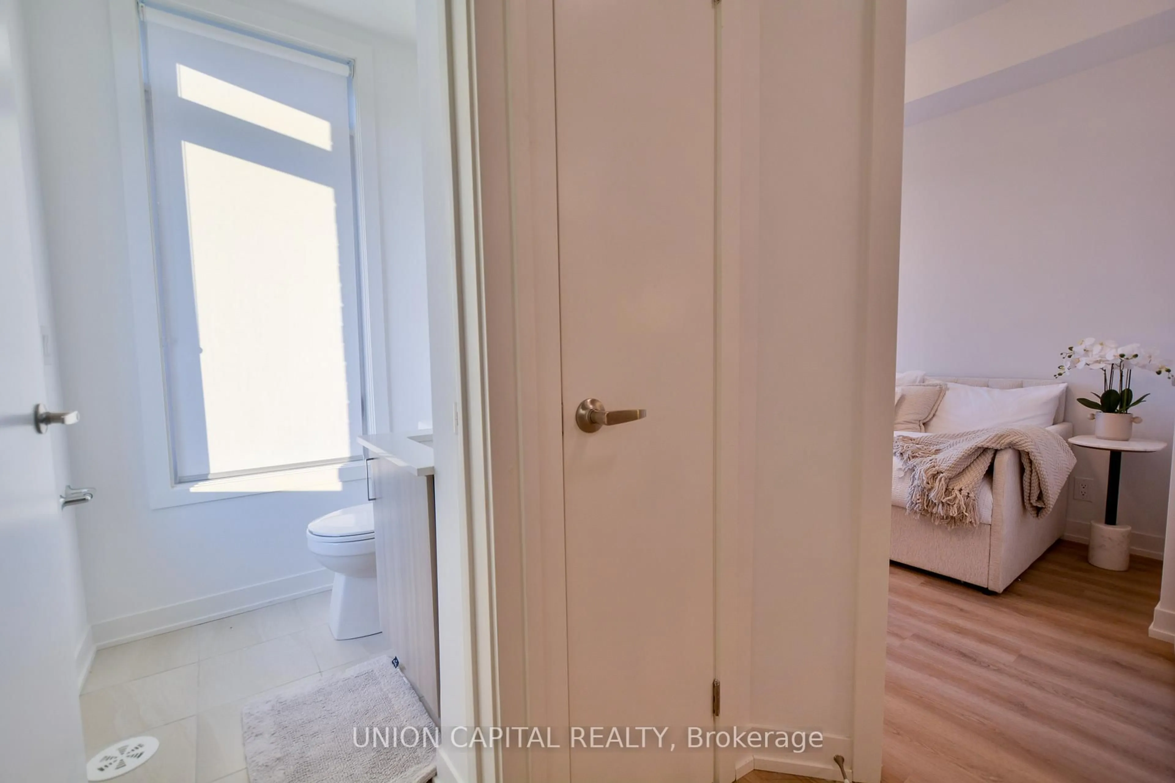 A pic of a room for 48 Case Ootes Dr, Toronto Ontario M4A 1C5