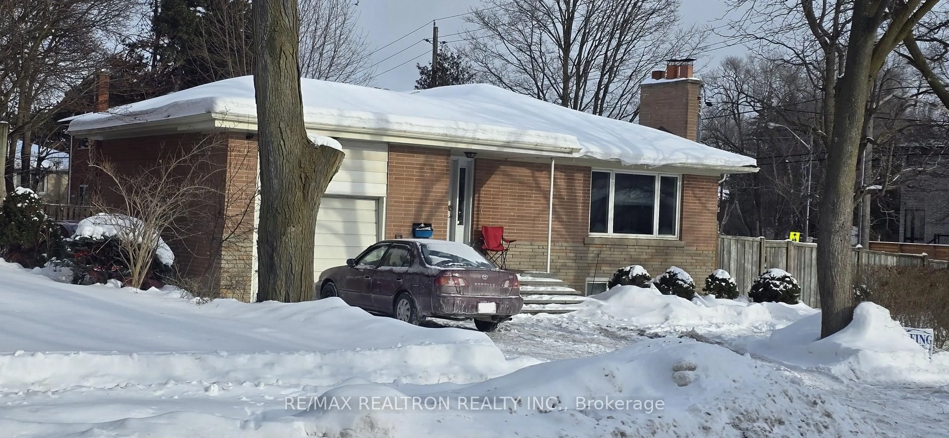 Unknown for 318 Holmes Ave, Toronto Ontario M2N 4N3