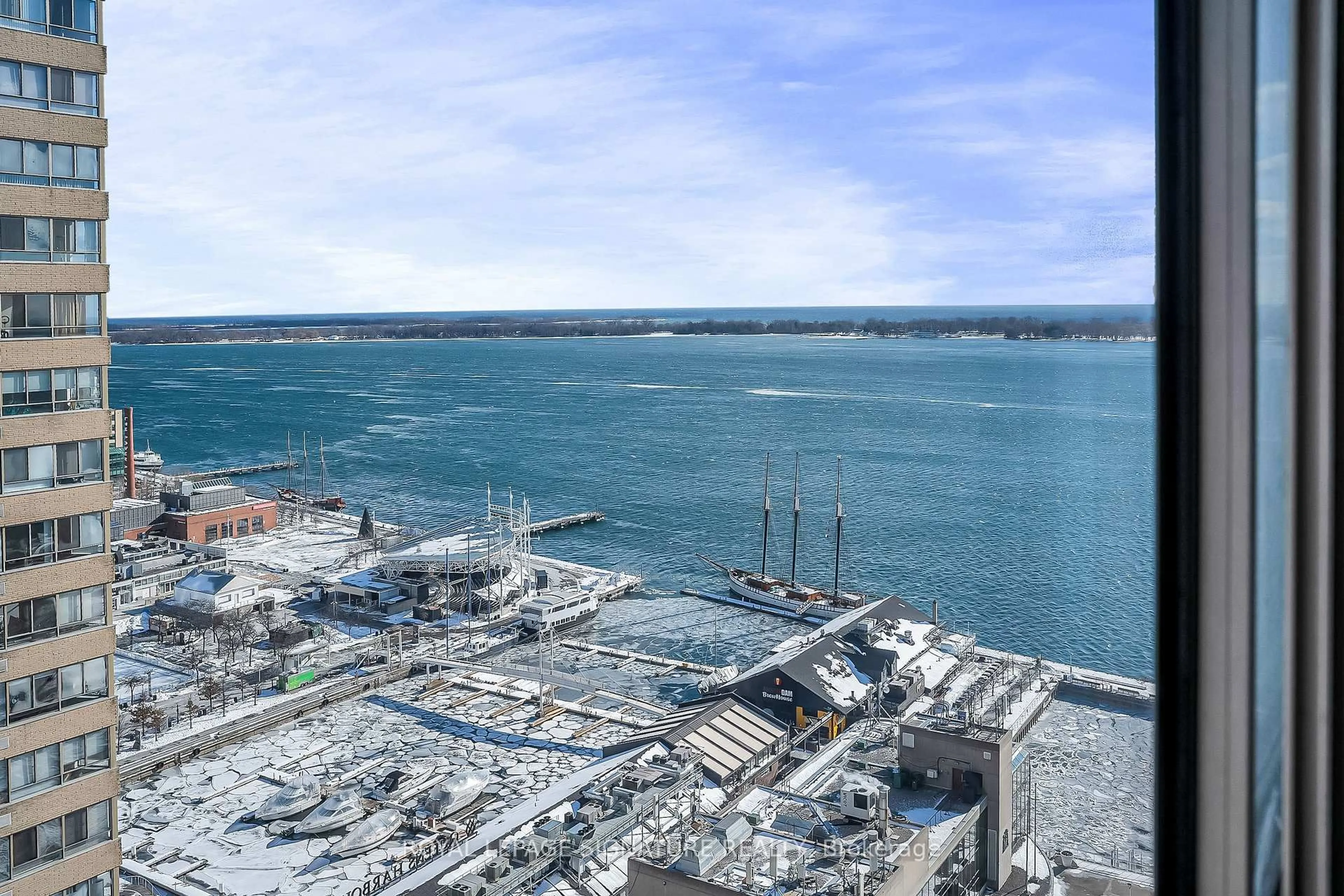 Unknown for 270 Queens Quay #2507, Toronto Ontario M5J 2N4