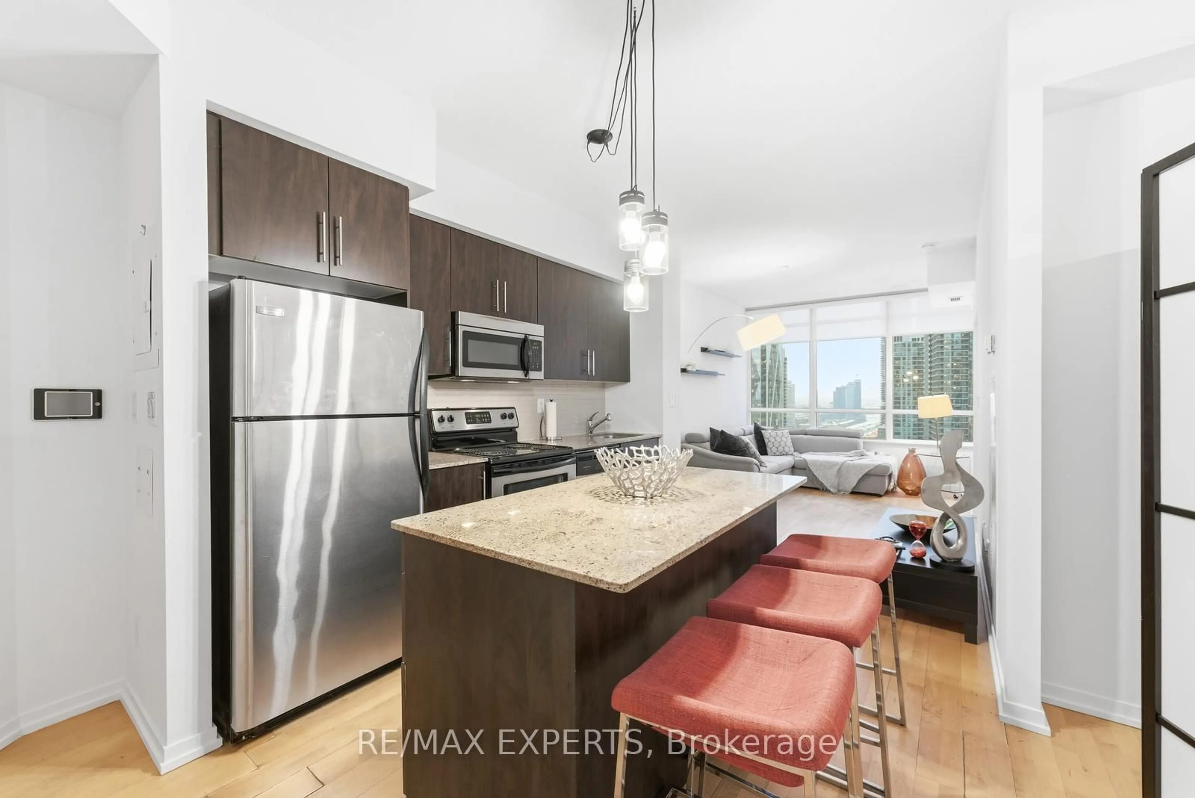 Open concept kitchen, unknown for 55 Bremner Blvd #2405, Toronto Ontario M5J 0A6