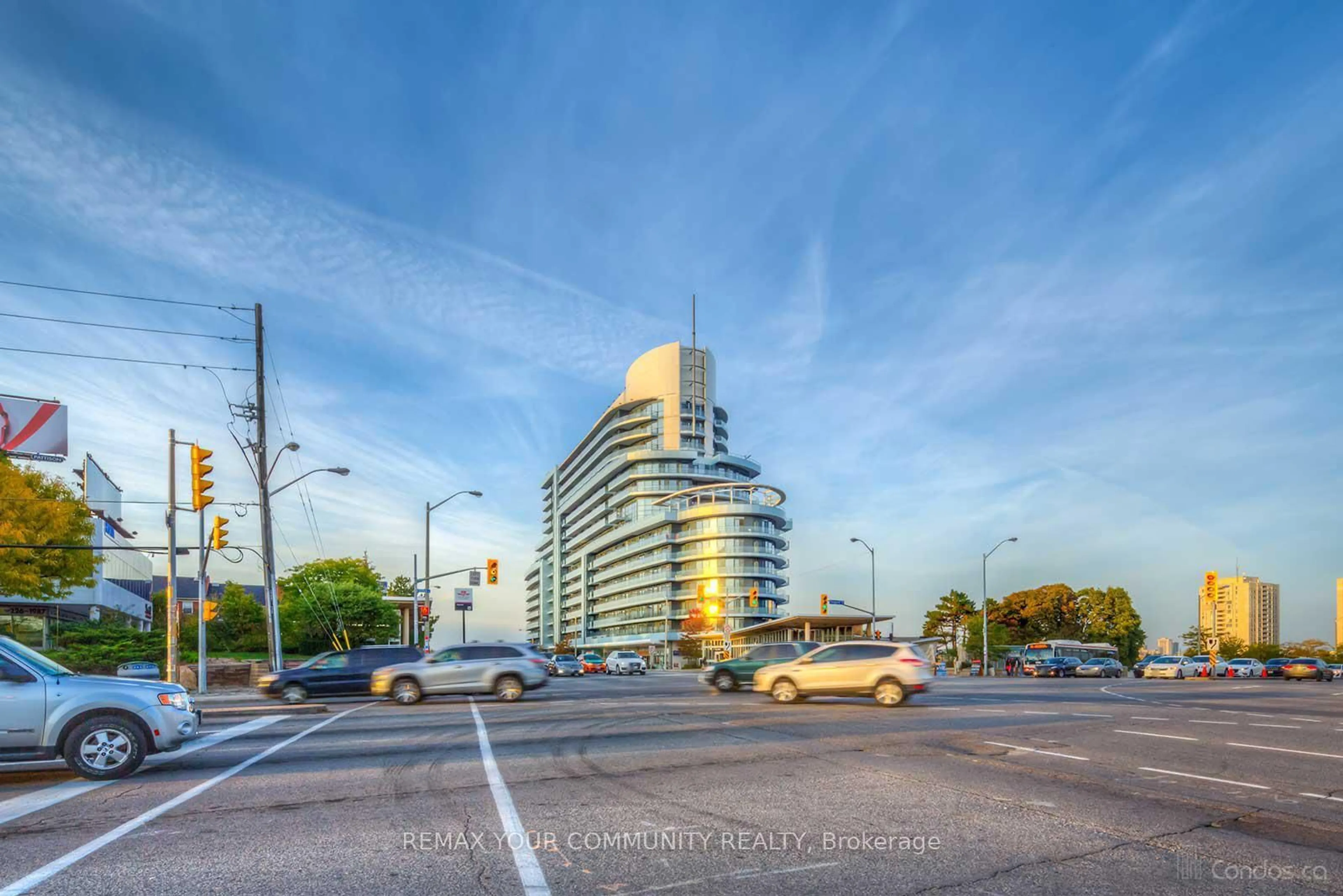 Blurry image for 2885 Bayview Ave #913, Toronto Ontario M2K 0A3