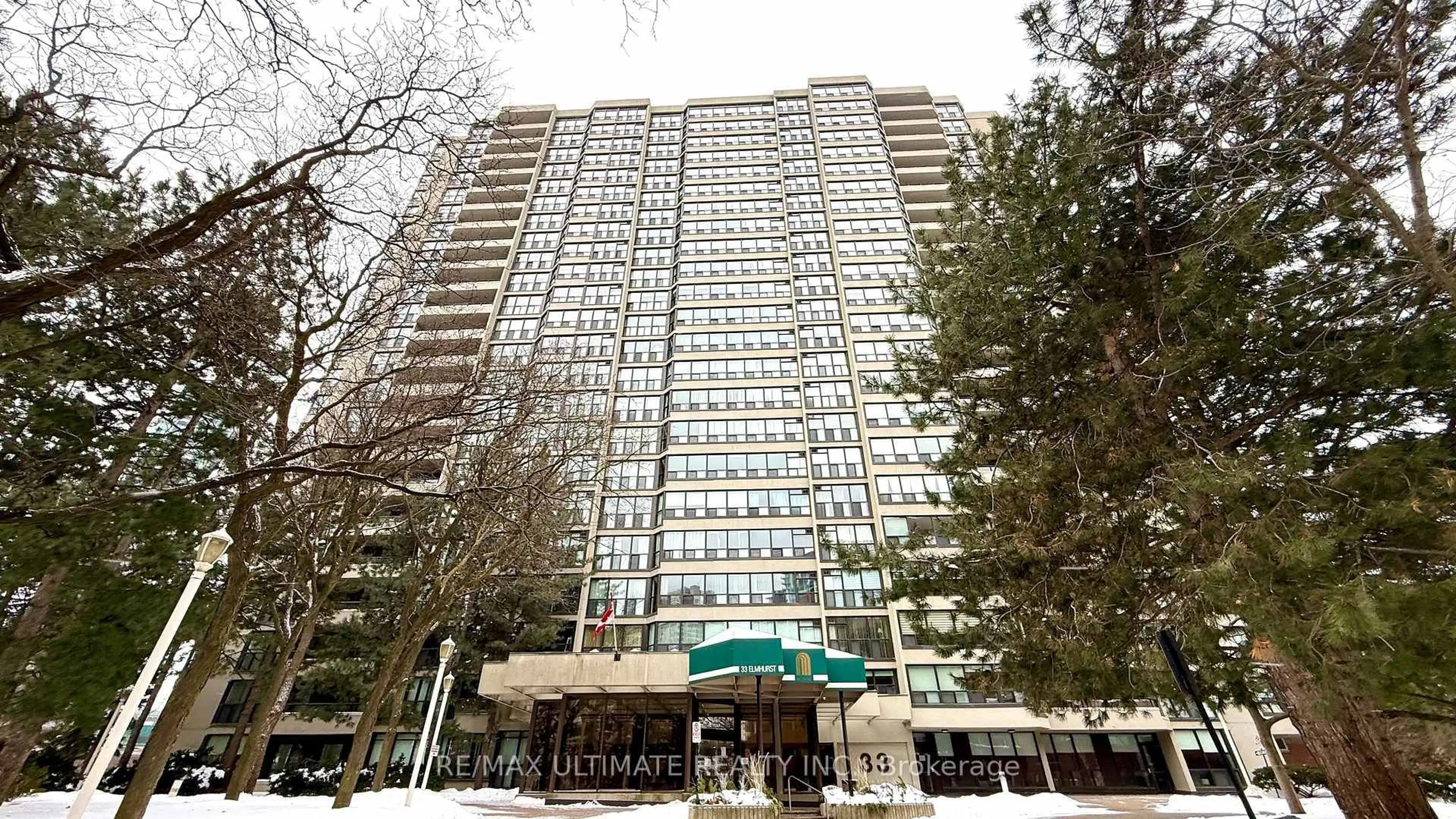 Indoor foyer for 33 Elmhurst Ave #1205, Toronto Ontario M2N 6G8