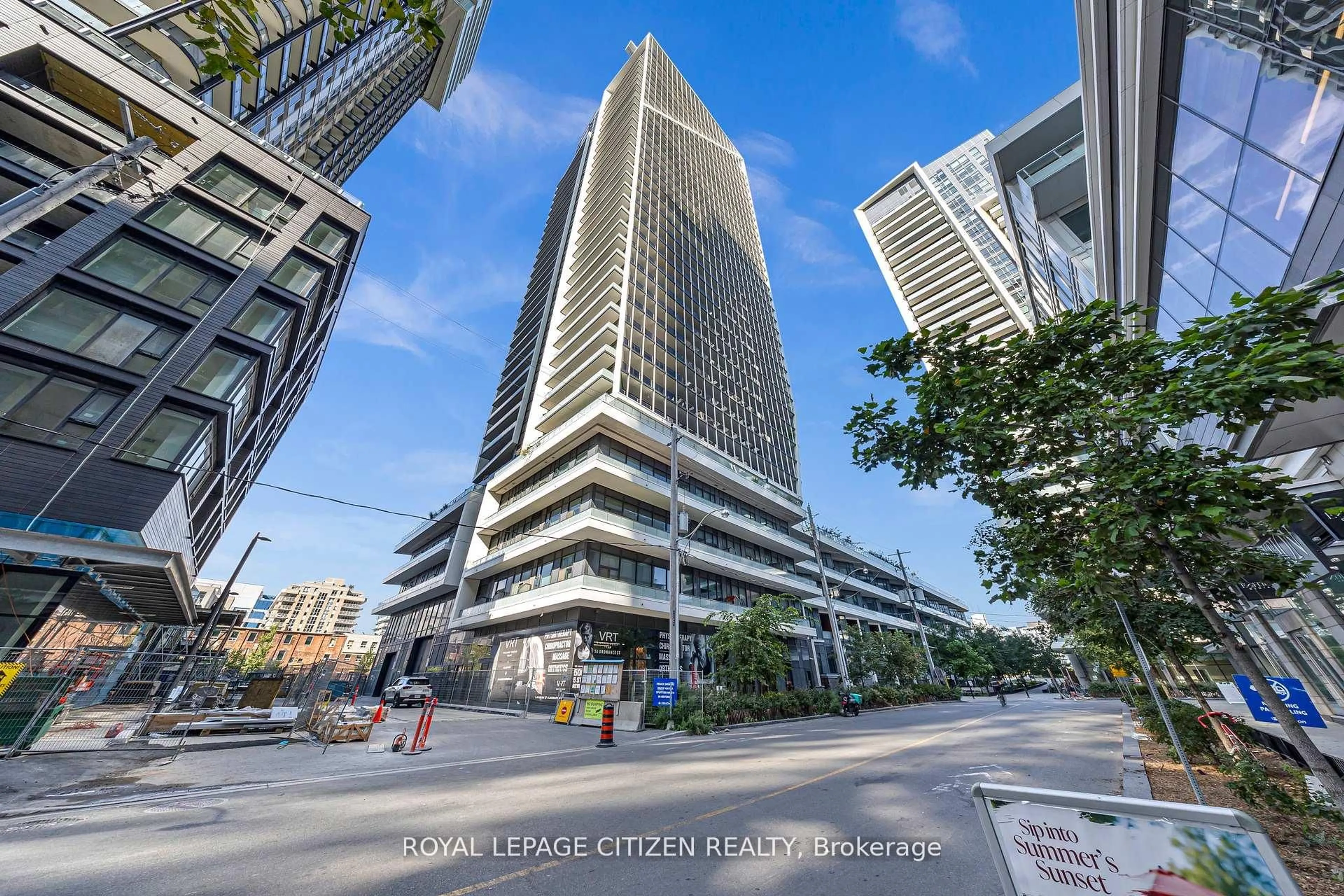 Indoor foyer for 50 Ordnance St #418, Toronto Ontario M6K 0C9