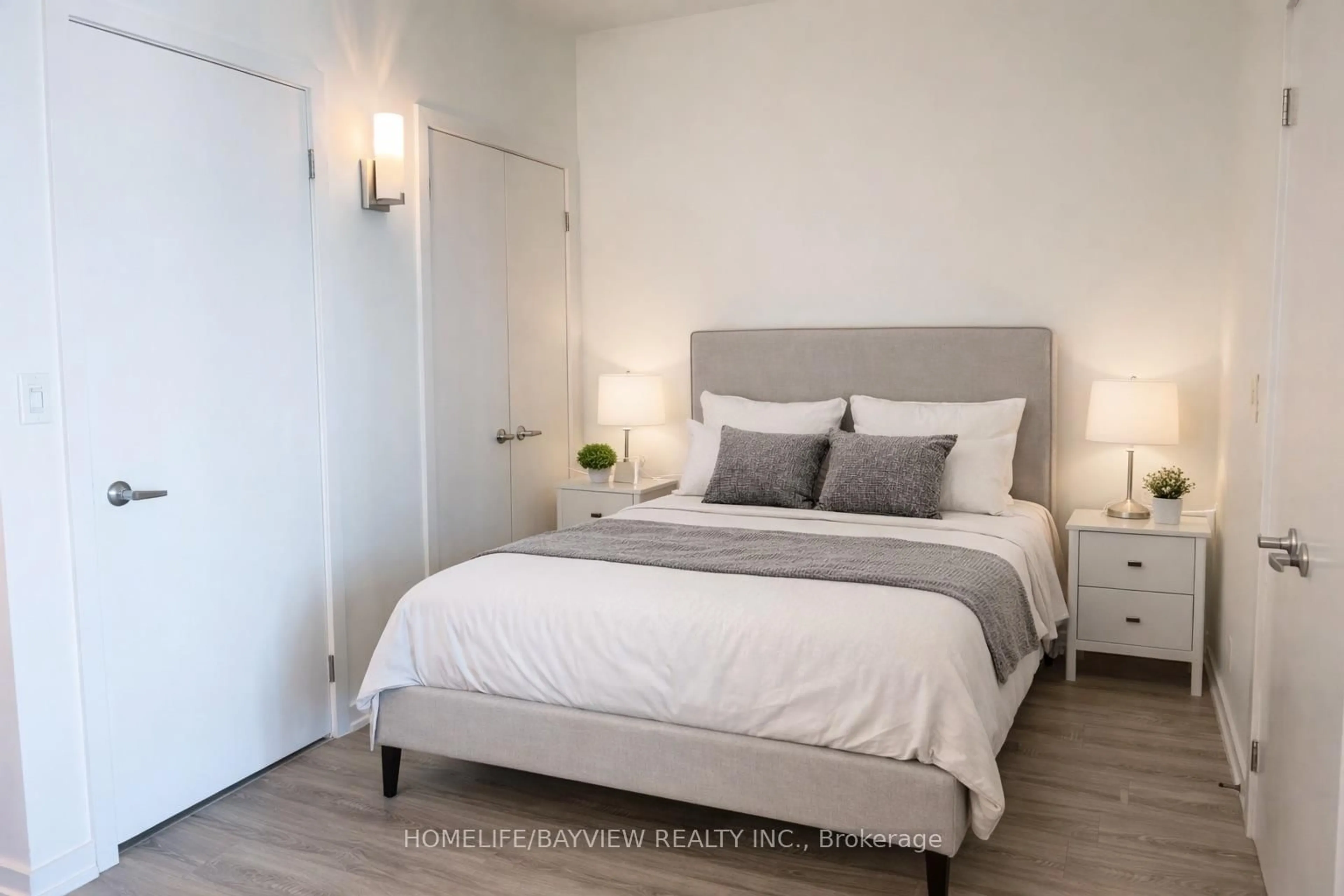 Bedroom with bed, unknown for 33 Lombard St #1105, Toronto Ontario M5C 3H8