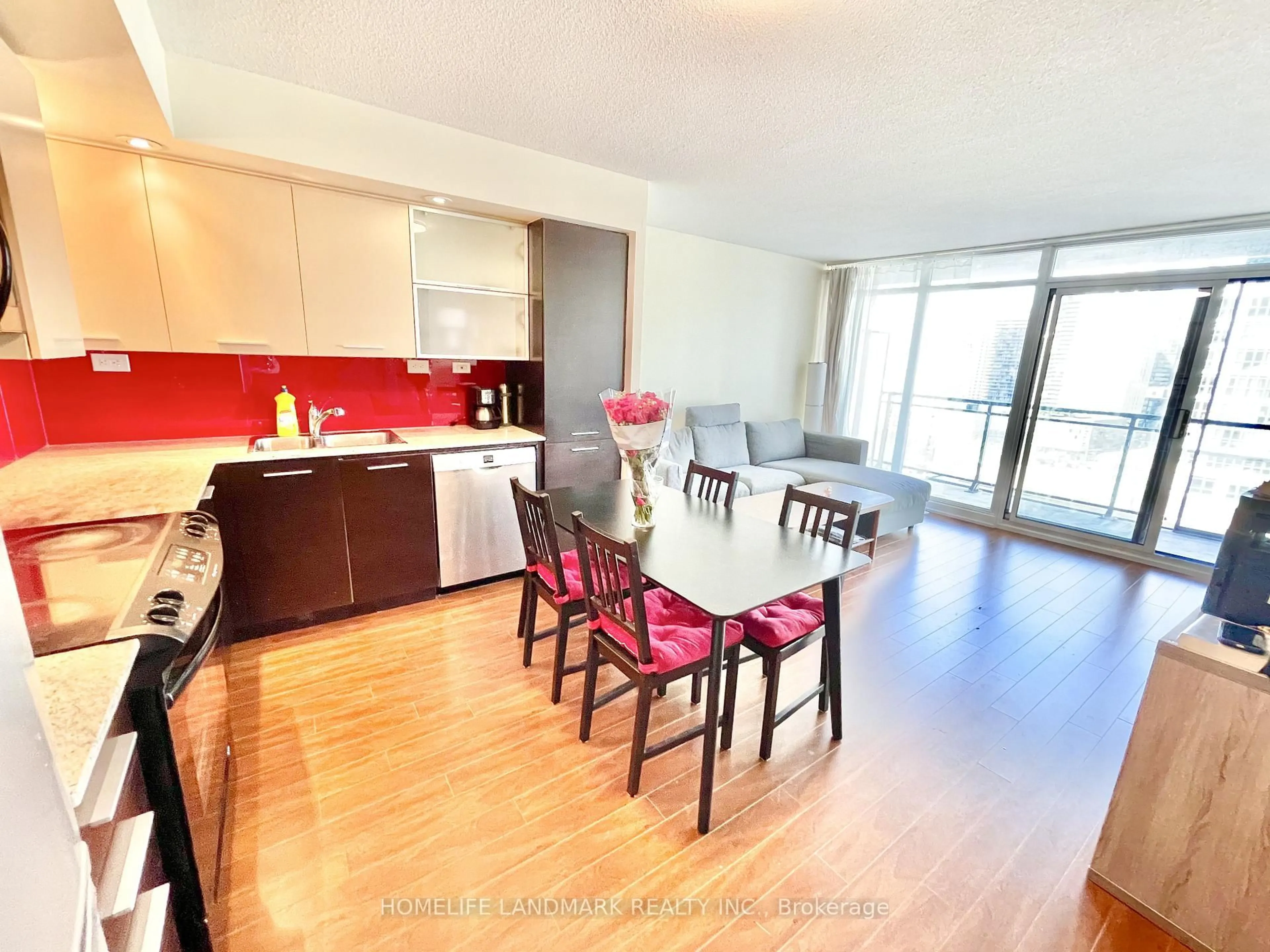 Open concept kitchen, wood/laminate floor for 8 TELEGRAM Mews #1610, Toronto Ontario M5V 3Z5