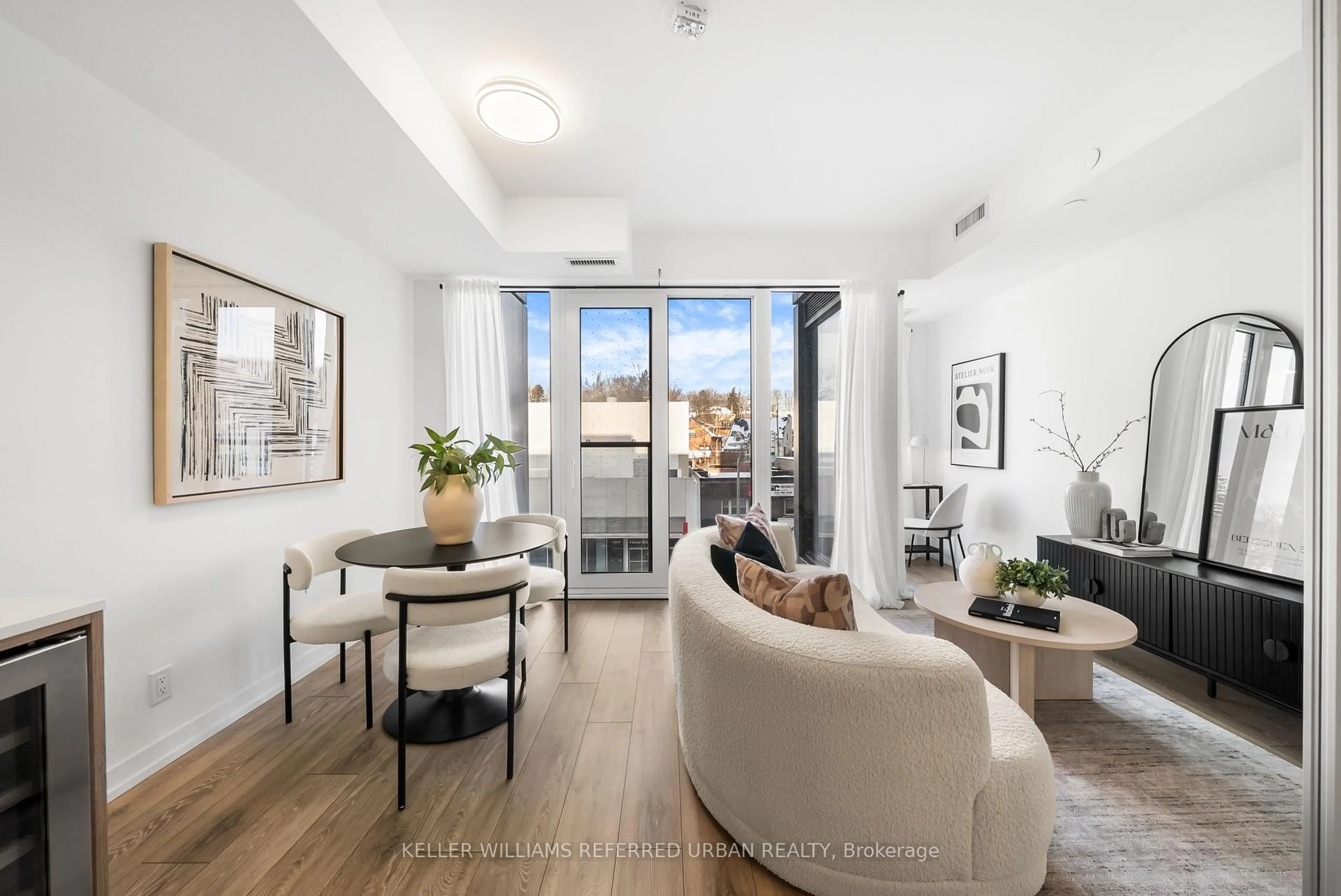 Living room with furniture, unknown for 2020 Bathurst St #322, Toronto Ontario M5P 0A6