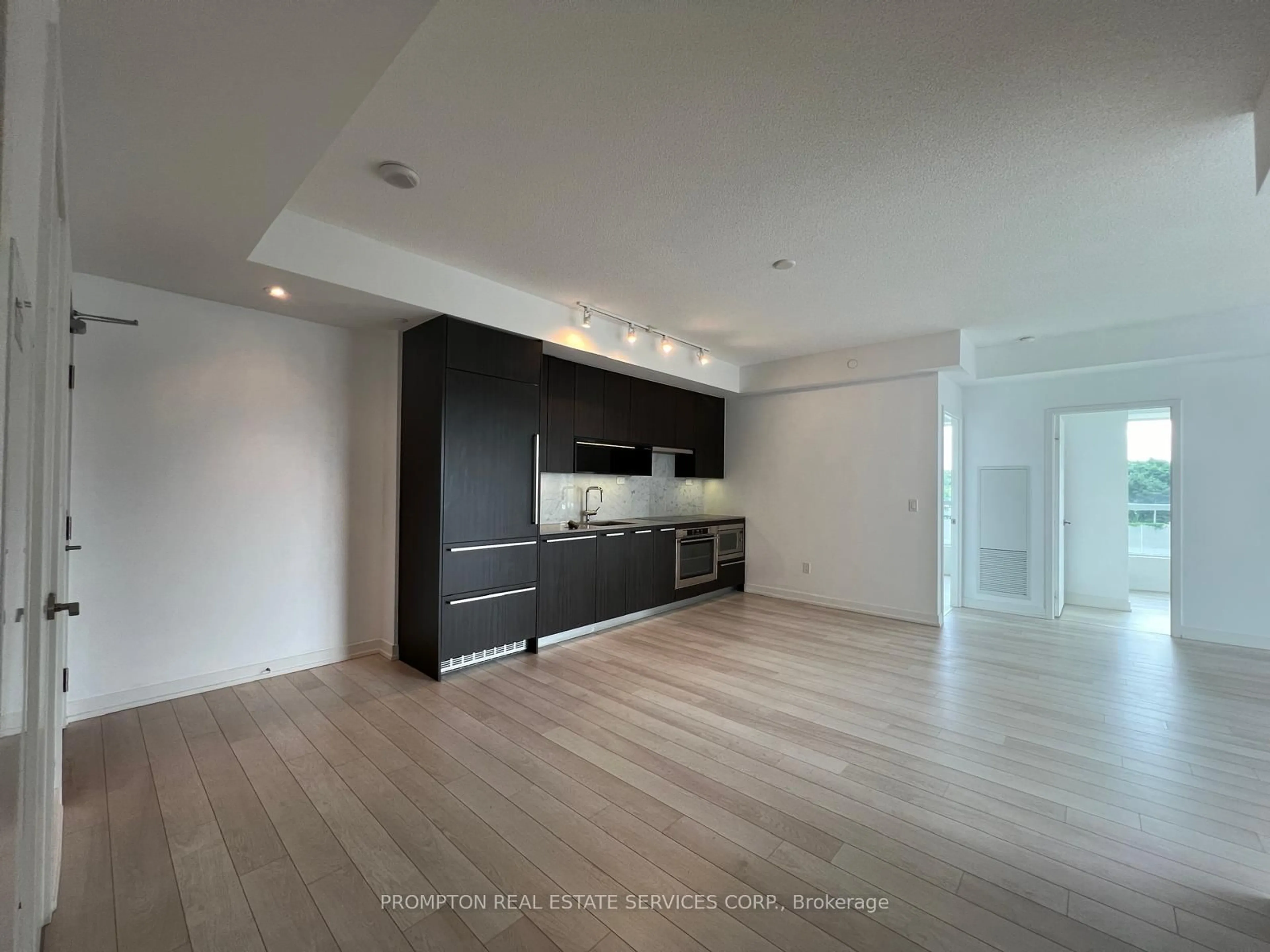 Open concept kitchen, unknown for 115 Mcmahon Dr #511, Toronto Ontario M2K 0E3