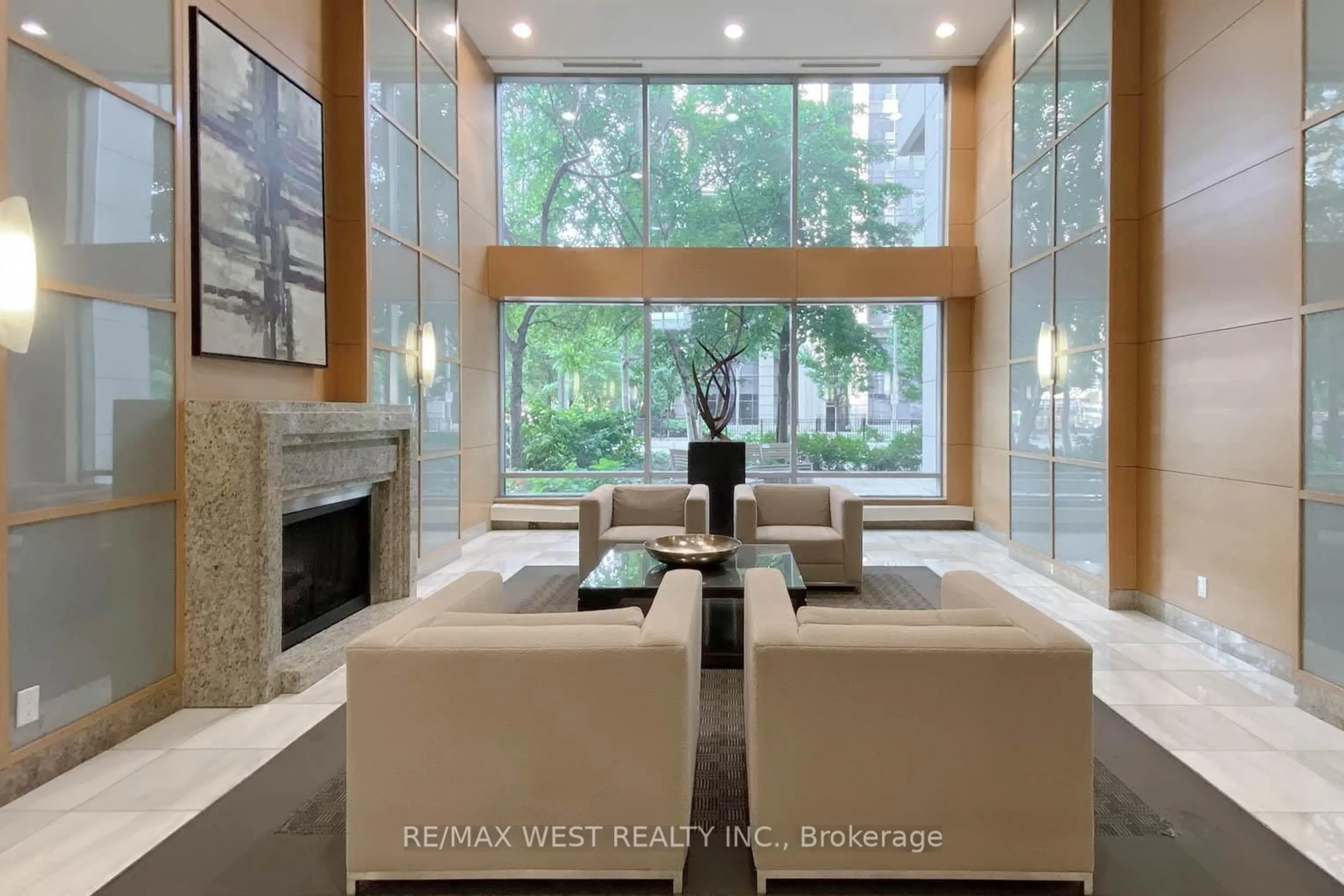 Lobby for 4978 Yonge St #2909, Toronto Ontario M2N 7G8