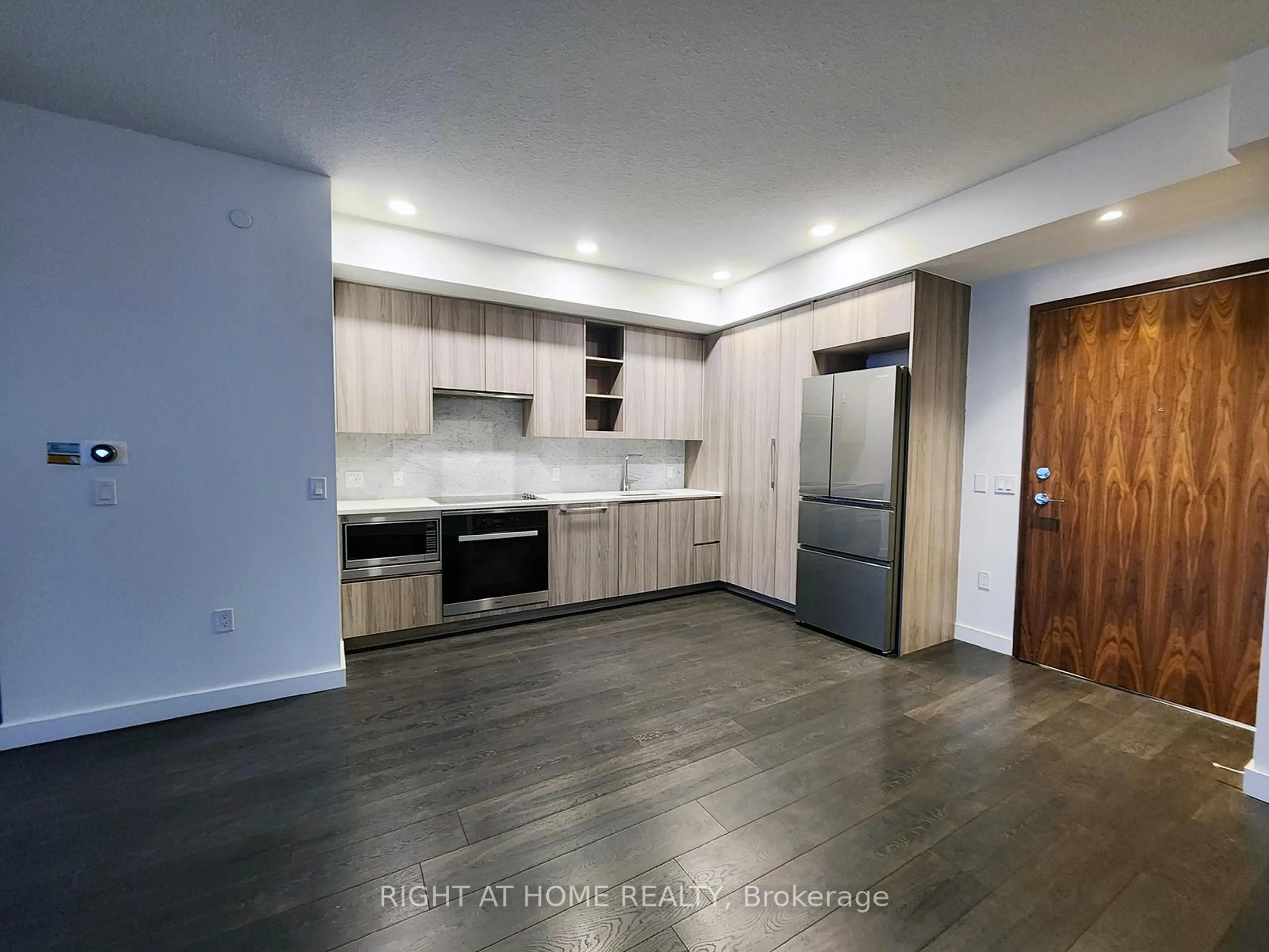 Open concept kitchen, unknown for 95 McMahon Dr #2808, Toronto Ontario M2K 0H1