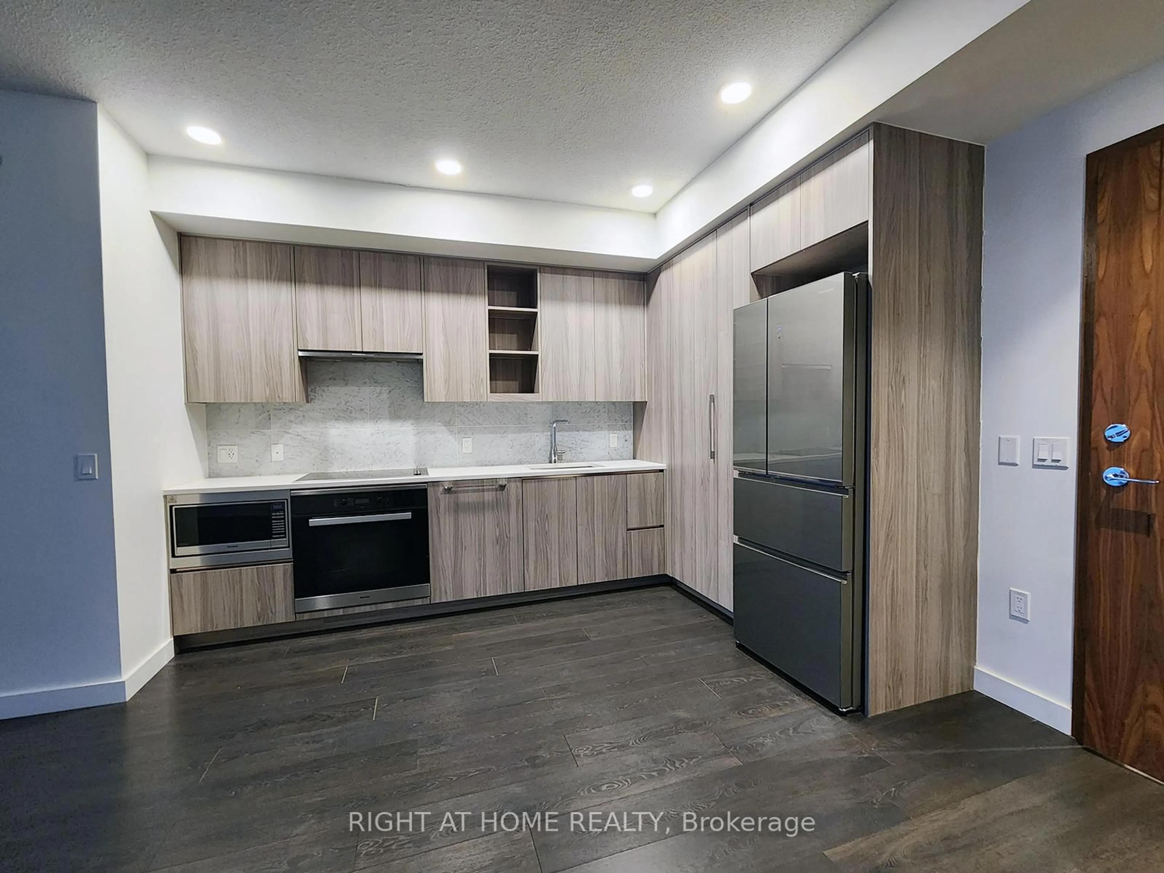 Open concept kitchen, unknown for 95 McMahon Dr #2808, Toronto Ontario M2K 0H1
