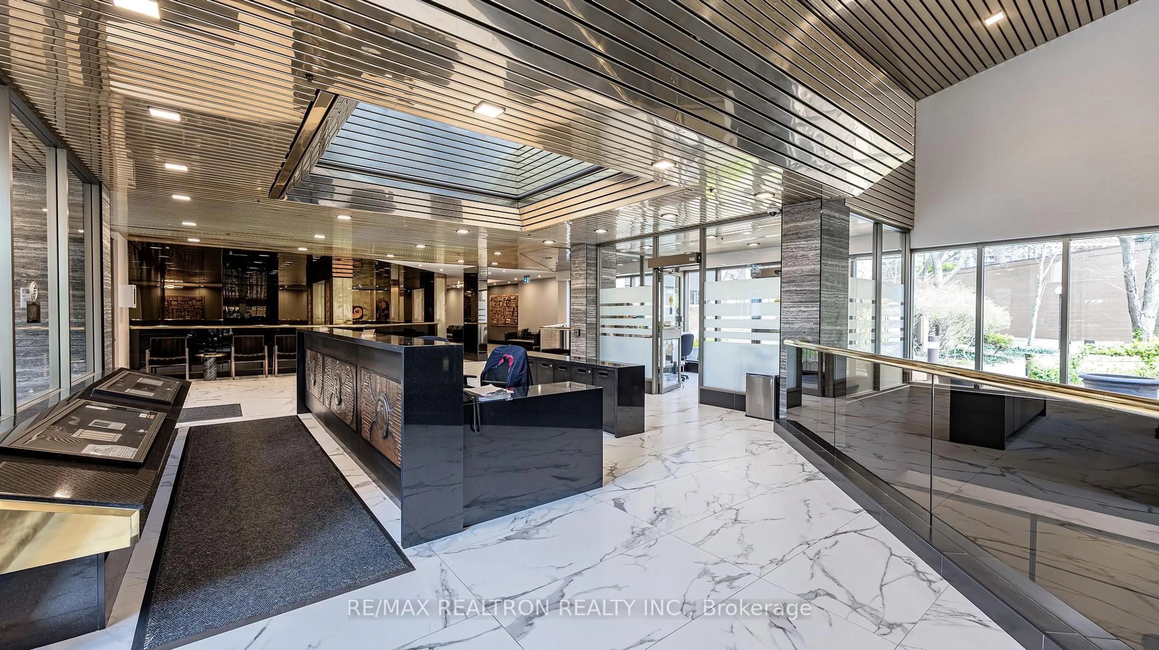 Lobby for 131 Beecroft Rd #1505, Toronto Ontario M2N 6G9