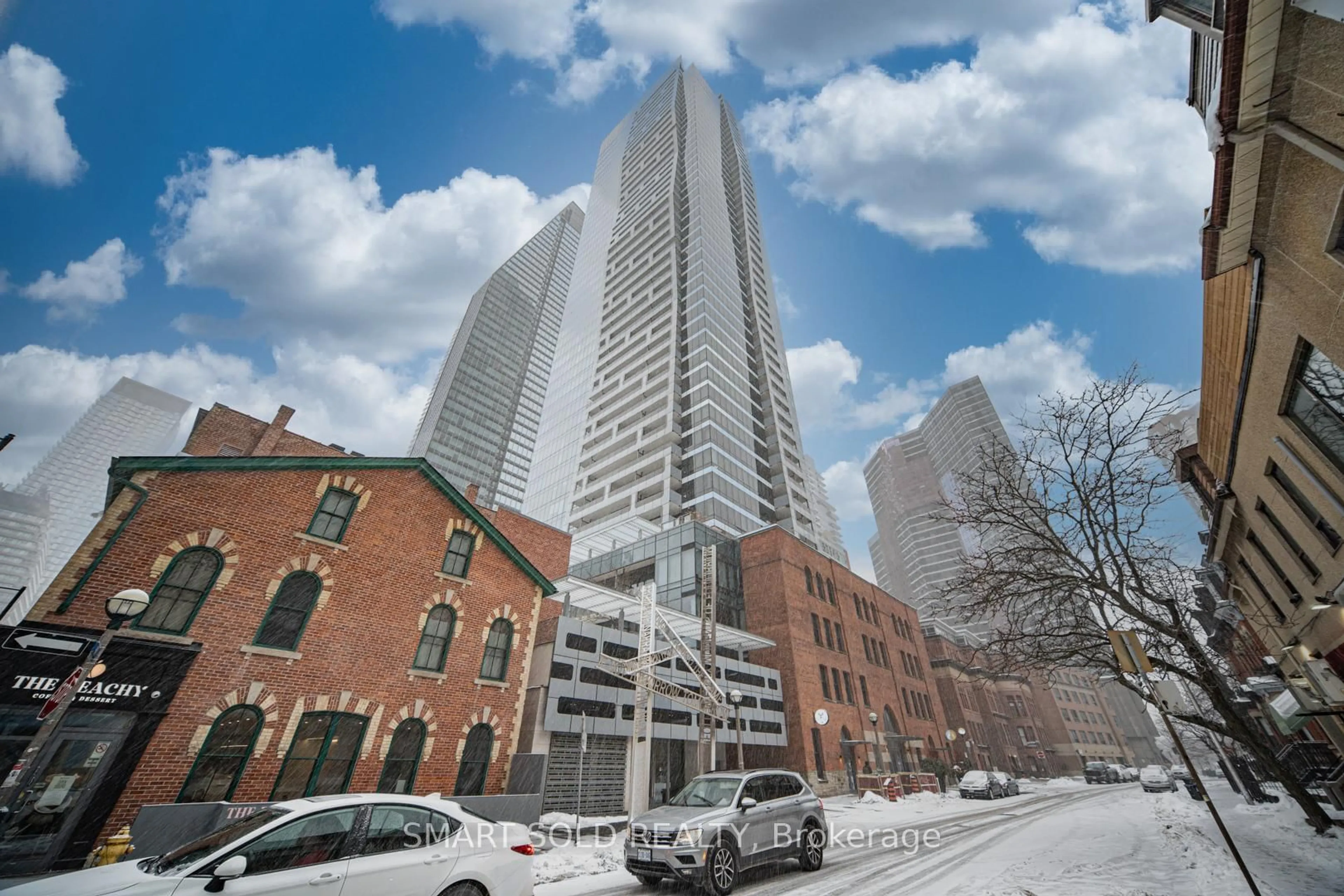 Indoor foyer for 5 St Joseph St #3203, Toronto Ontario M4Y 1J6