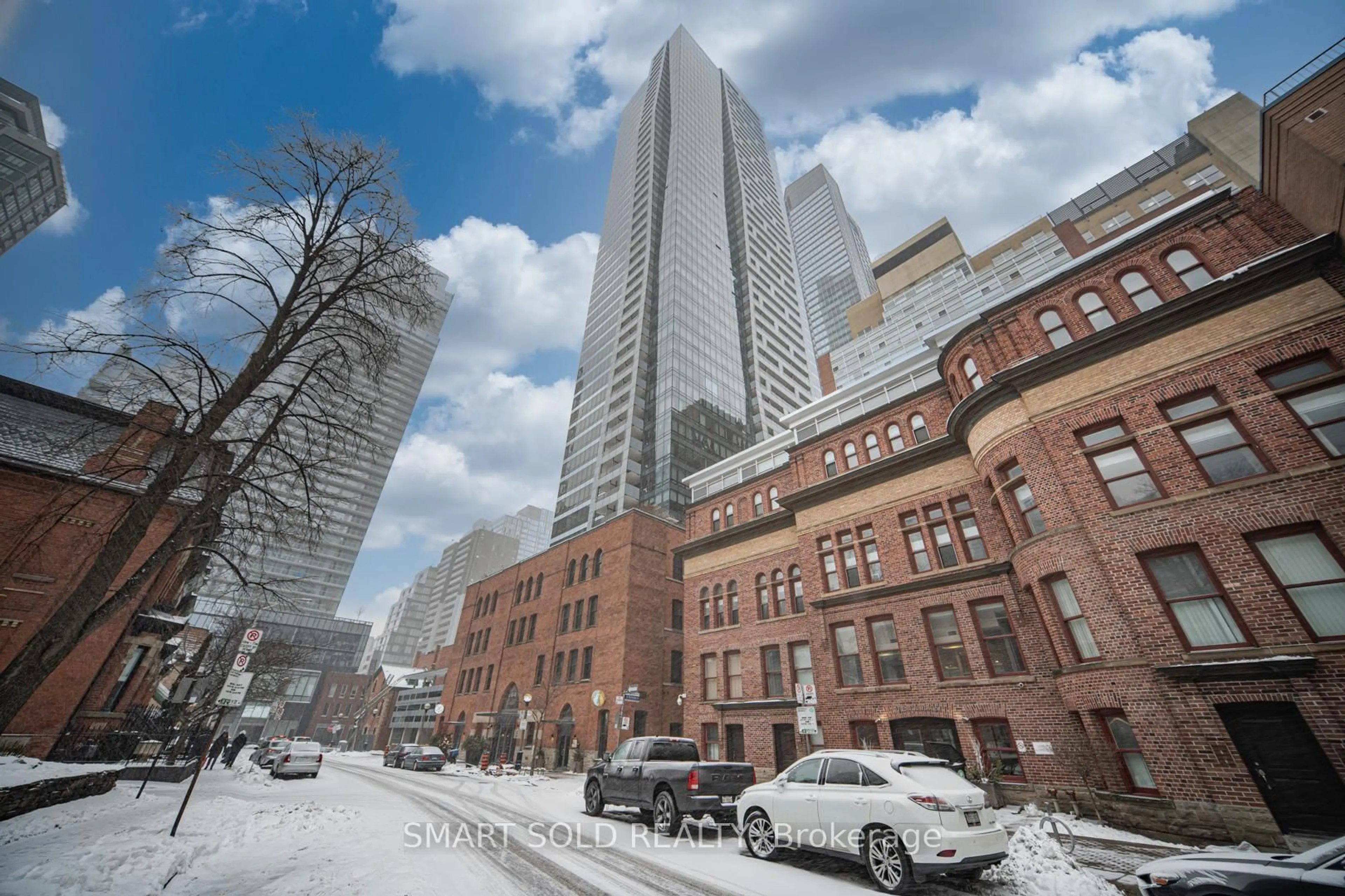 Unknown for 5 St Joseph St #3203, Toronto Ontario M4Y 1J6