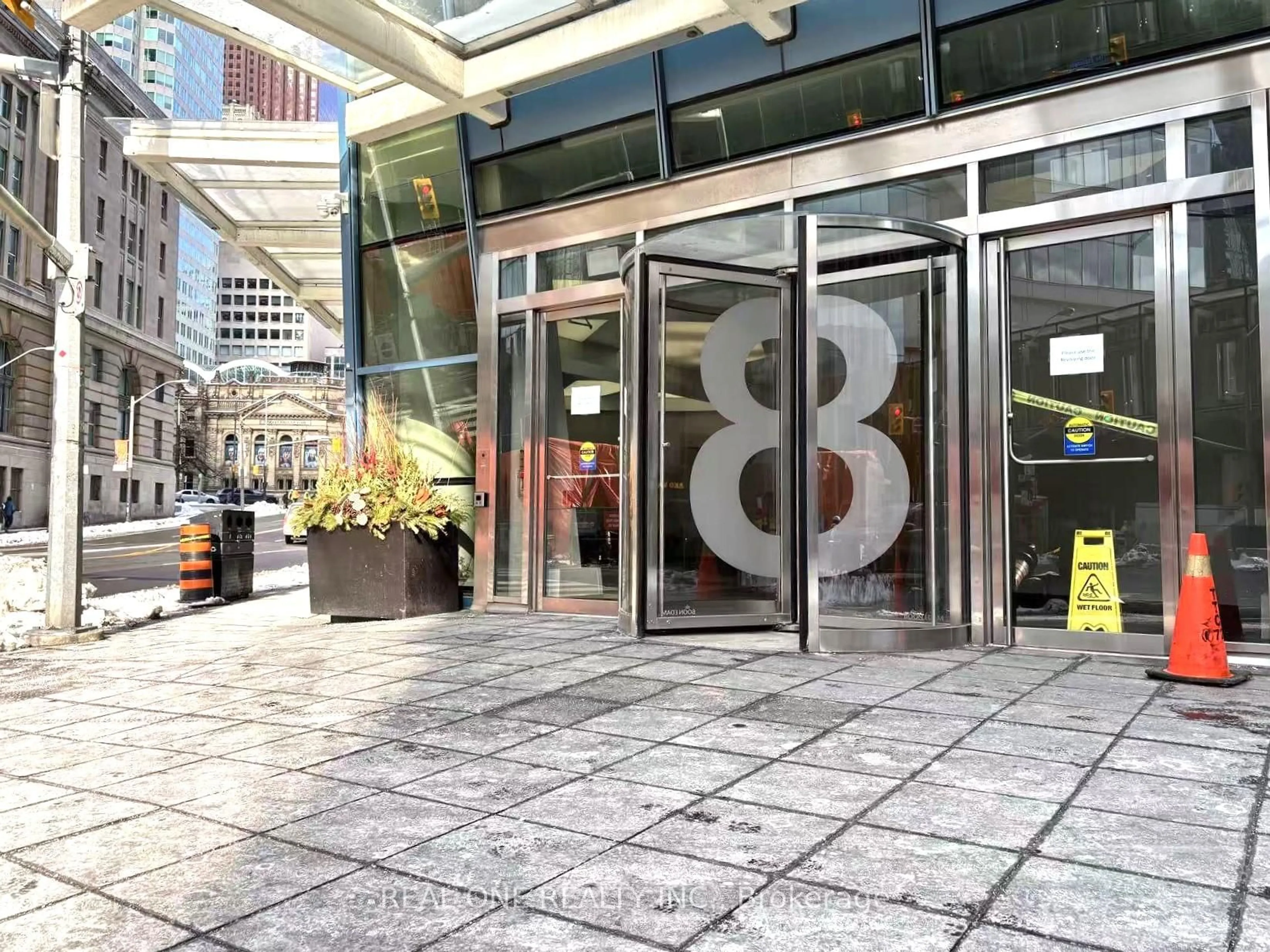 Indoor foyer for 8 The Esplanade Ave #1107, Toronto Ontario M5E 0A6