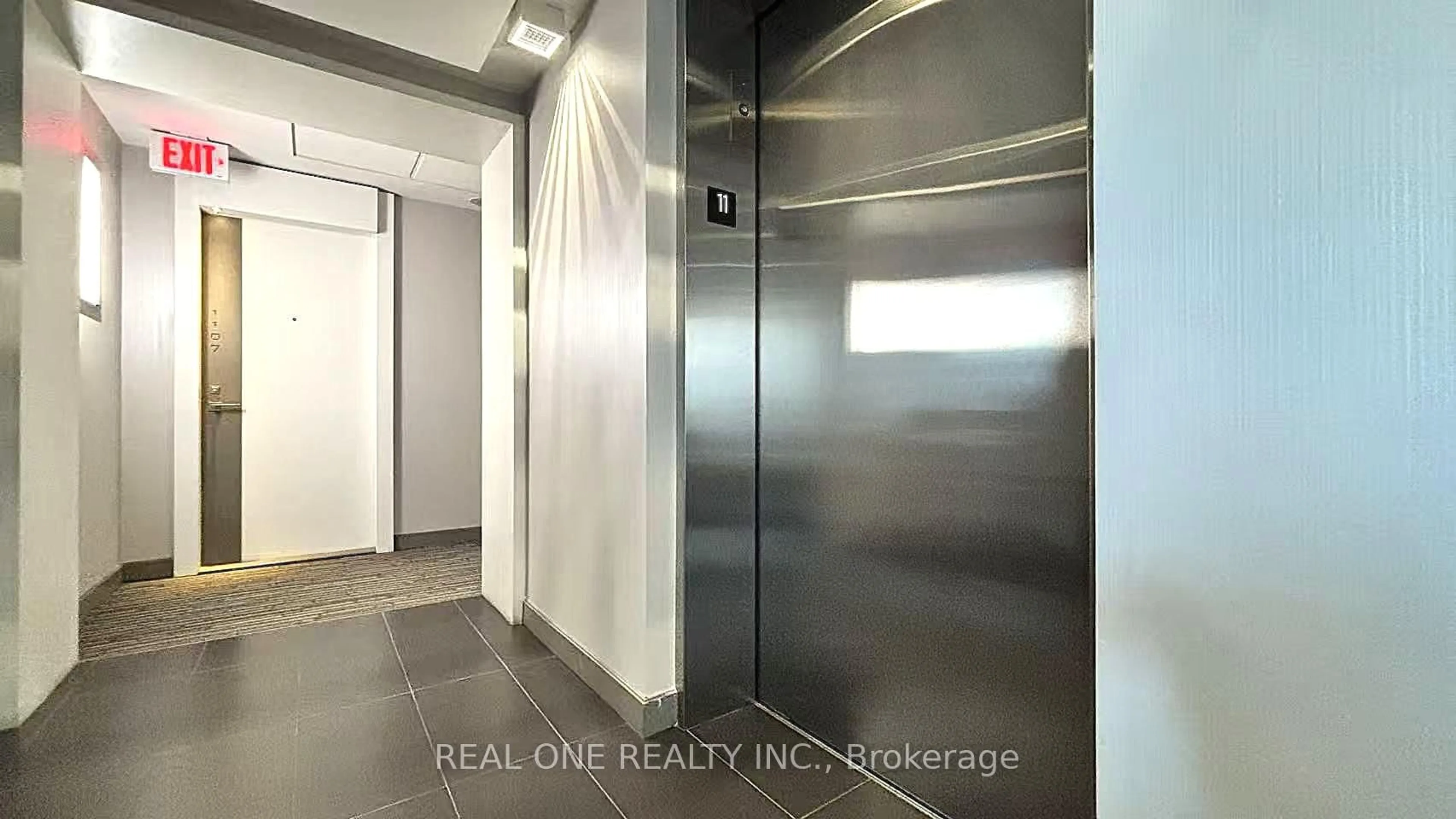 Indoor entryway for 8 The Esplanade Ave #1107, Toronto Ontario M5E 0A6