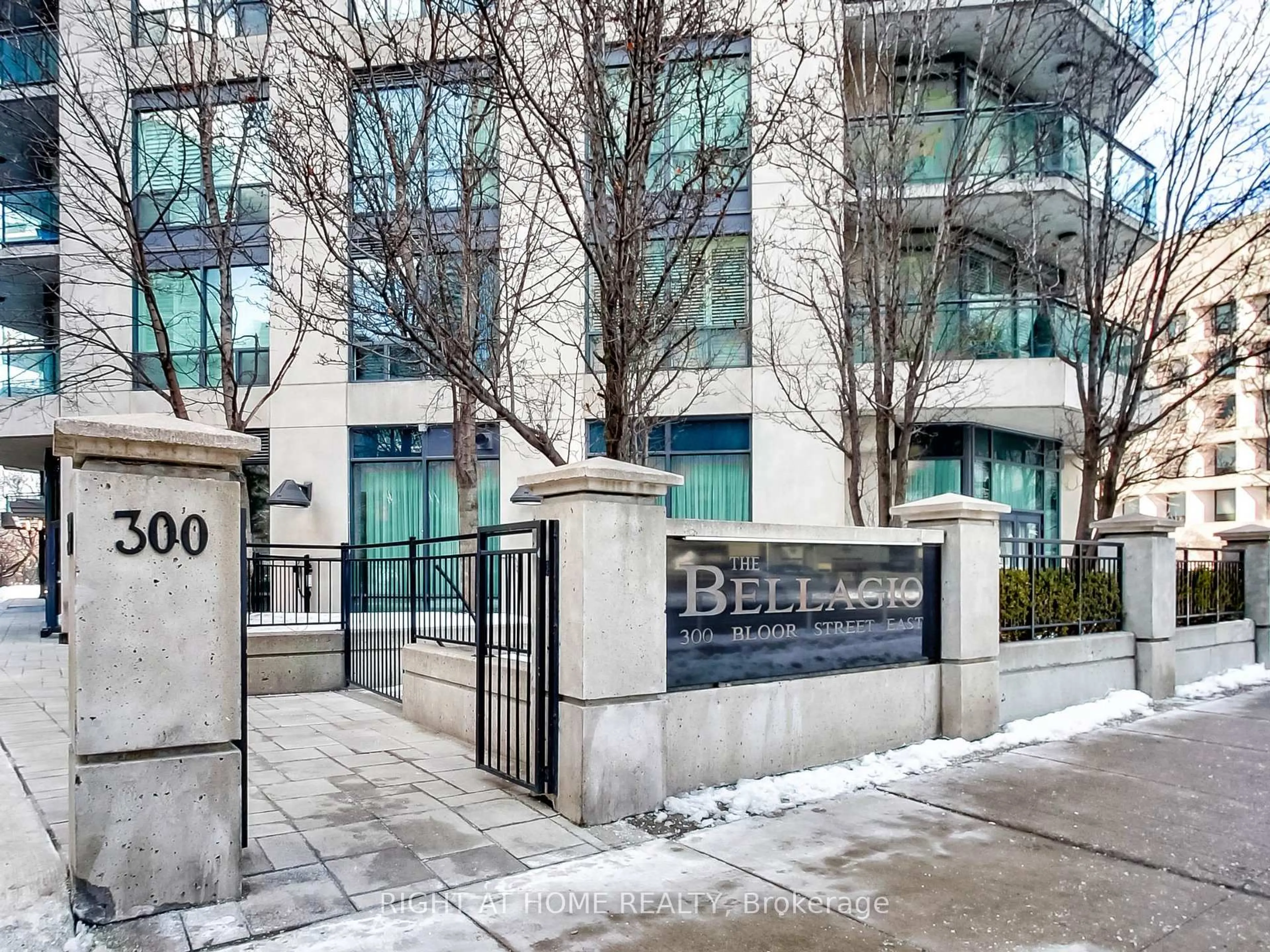 Unknown for 300 Bloor St #711, Toronto Ontario M4W 3S2