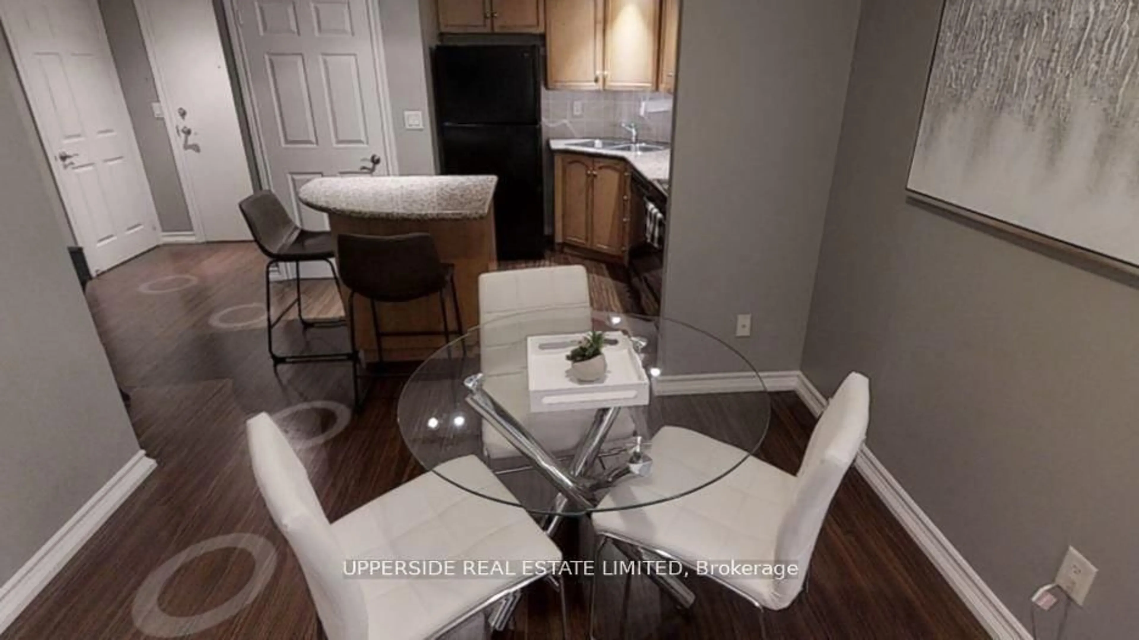 A pic of a room for 250 Wellington St #629, Toronto Ontario M5V 3P6