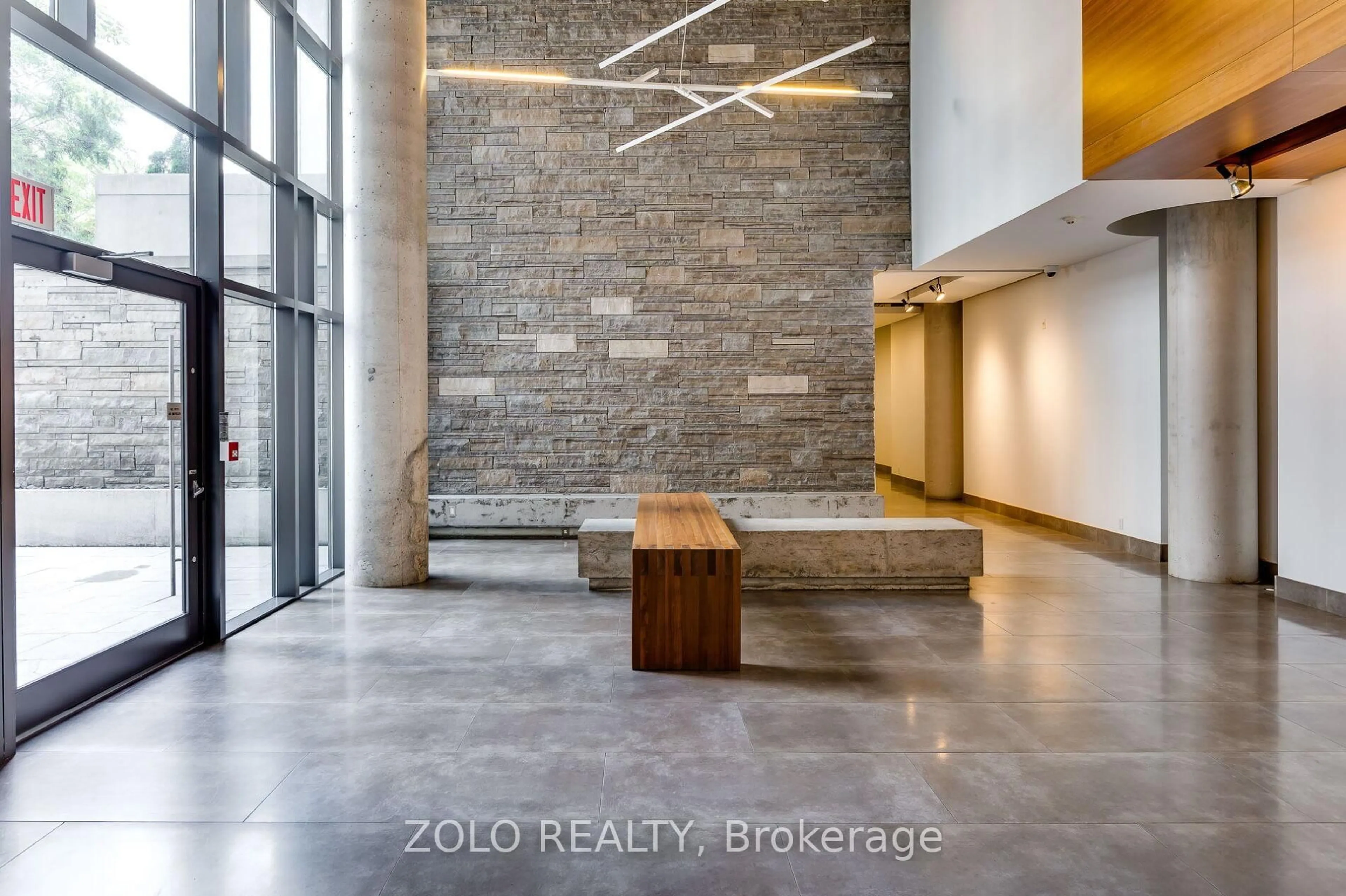 Unknown for 10 Morrison St #TH10, Toronto Ontario M5V 2T8