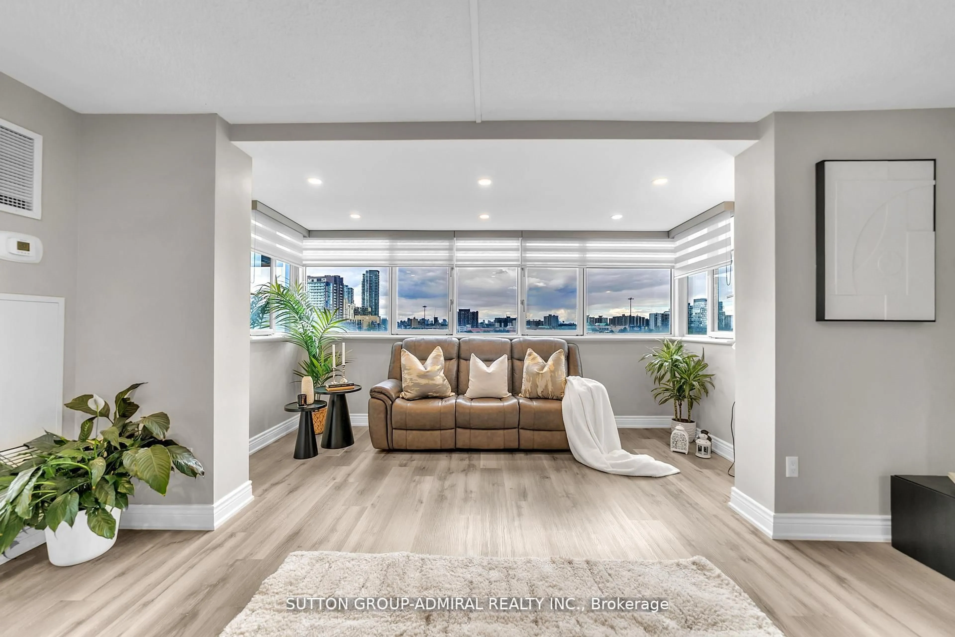 Unknown for 5 Old Sheppard Ave #808, Toronto Ontario M2J 4K3