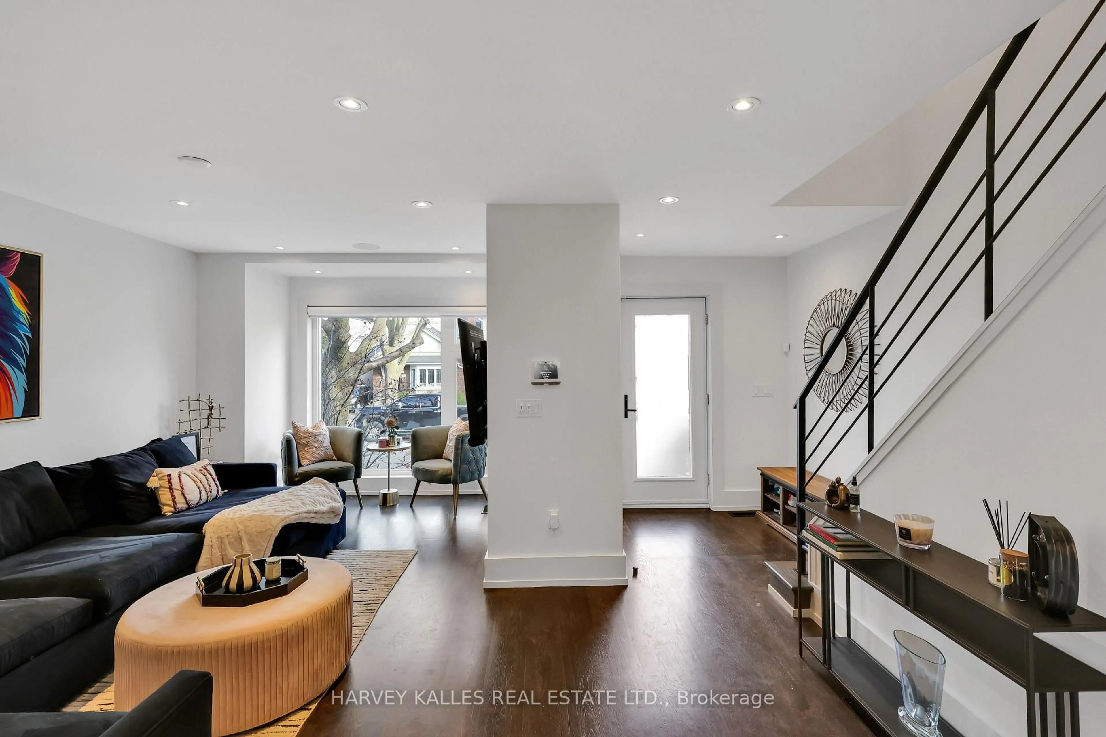 Unknown for 378 Elm Rd, Toronto Ontario M5M 3V8