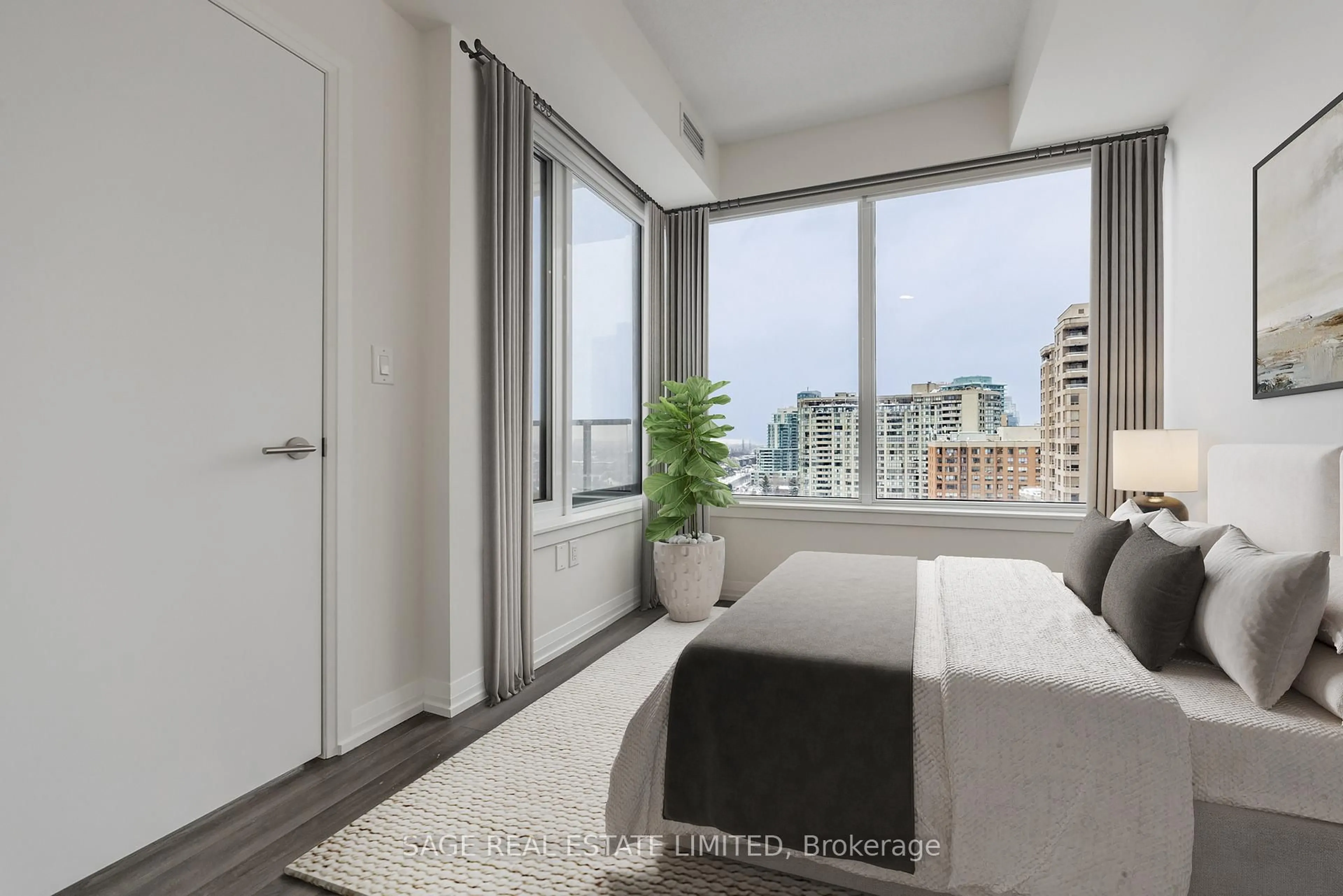 Bedroom with bed, unknown for 75 Canterbury Pl #1915, Toronto Ontario M2N 2N1