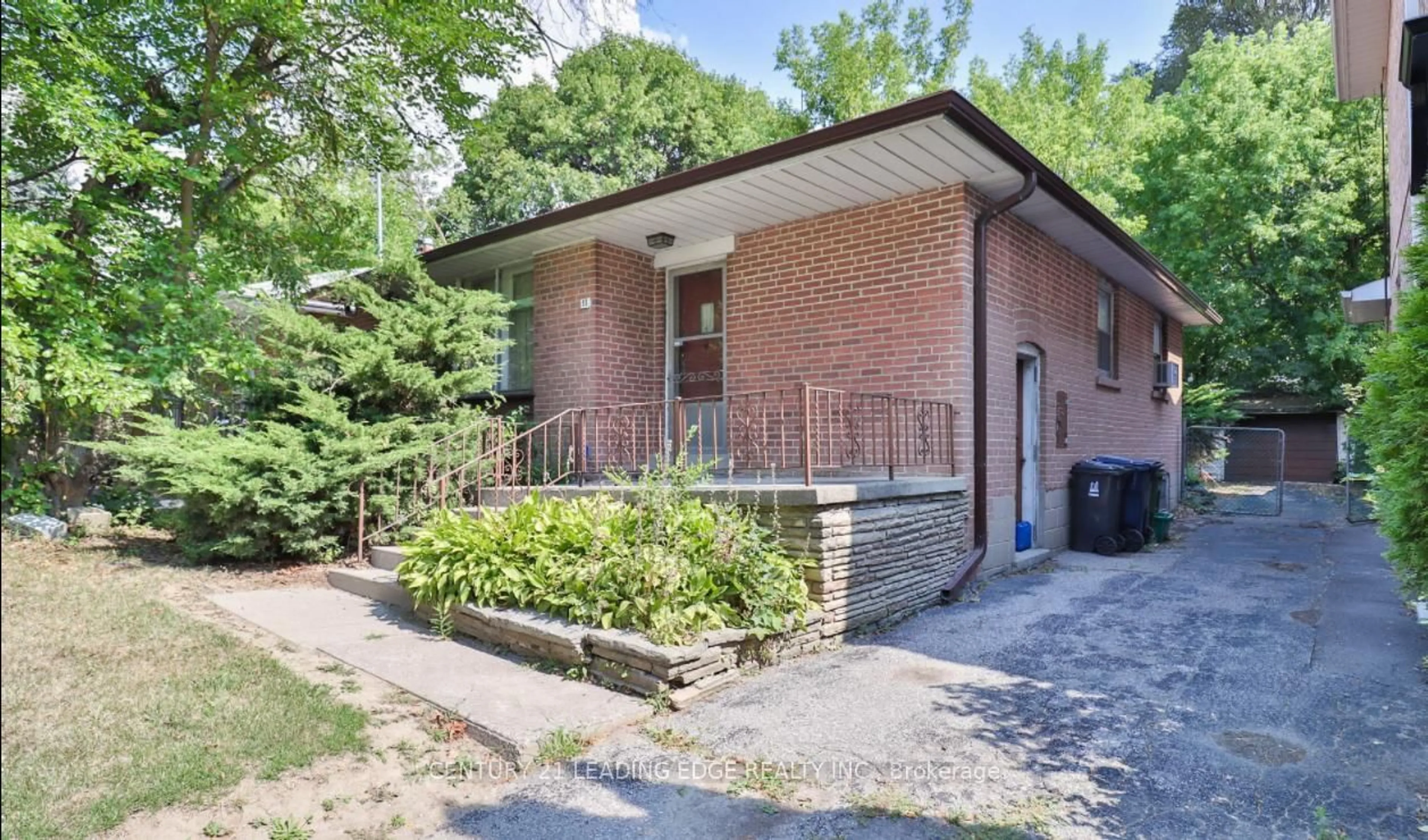 Home with brick exterior material, building for 11 Collinson Blvd, Toronto Ontario M3H 3B7