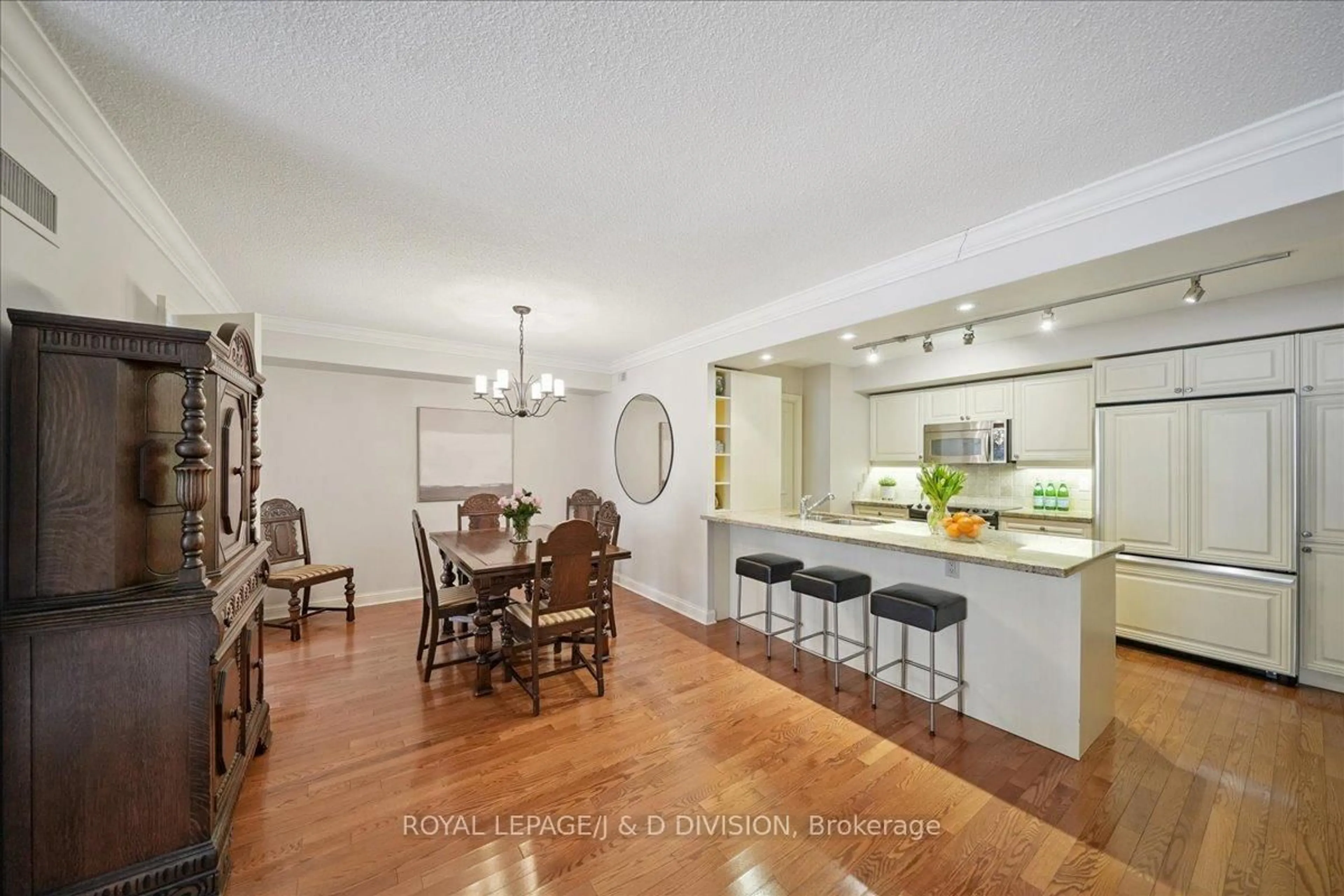 Open concept kitchen, unknown for 3800 Yonge St #501, Toronto Ontario M4N 3P7