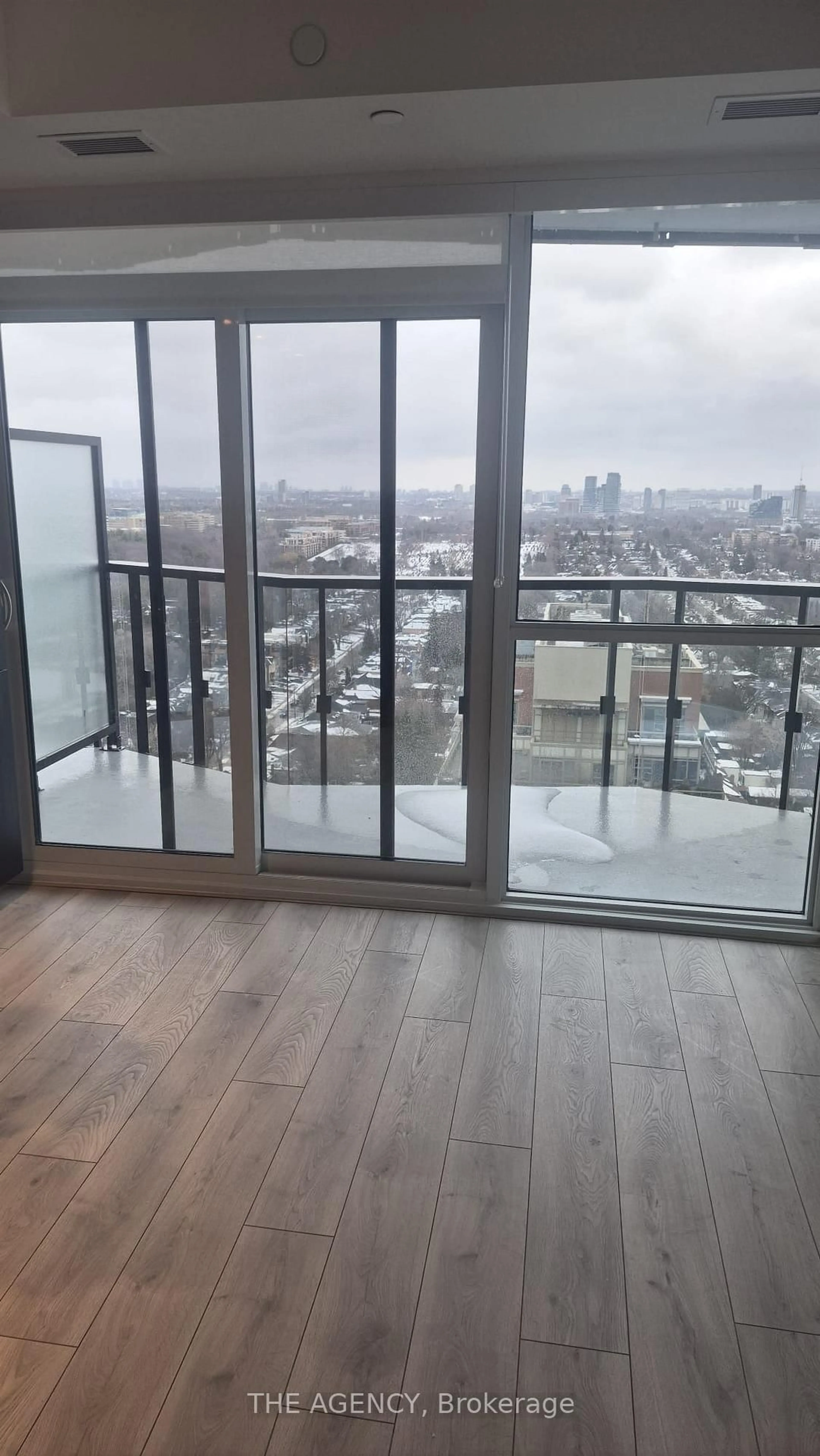 A pic of a room for 120 Broadway Ave #2103, Toronto Ontario M4P 1V7