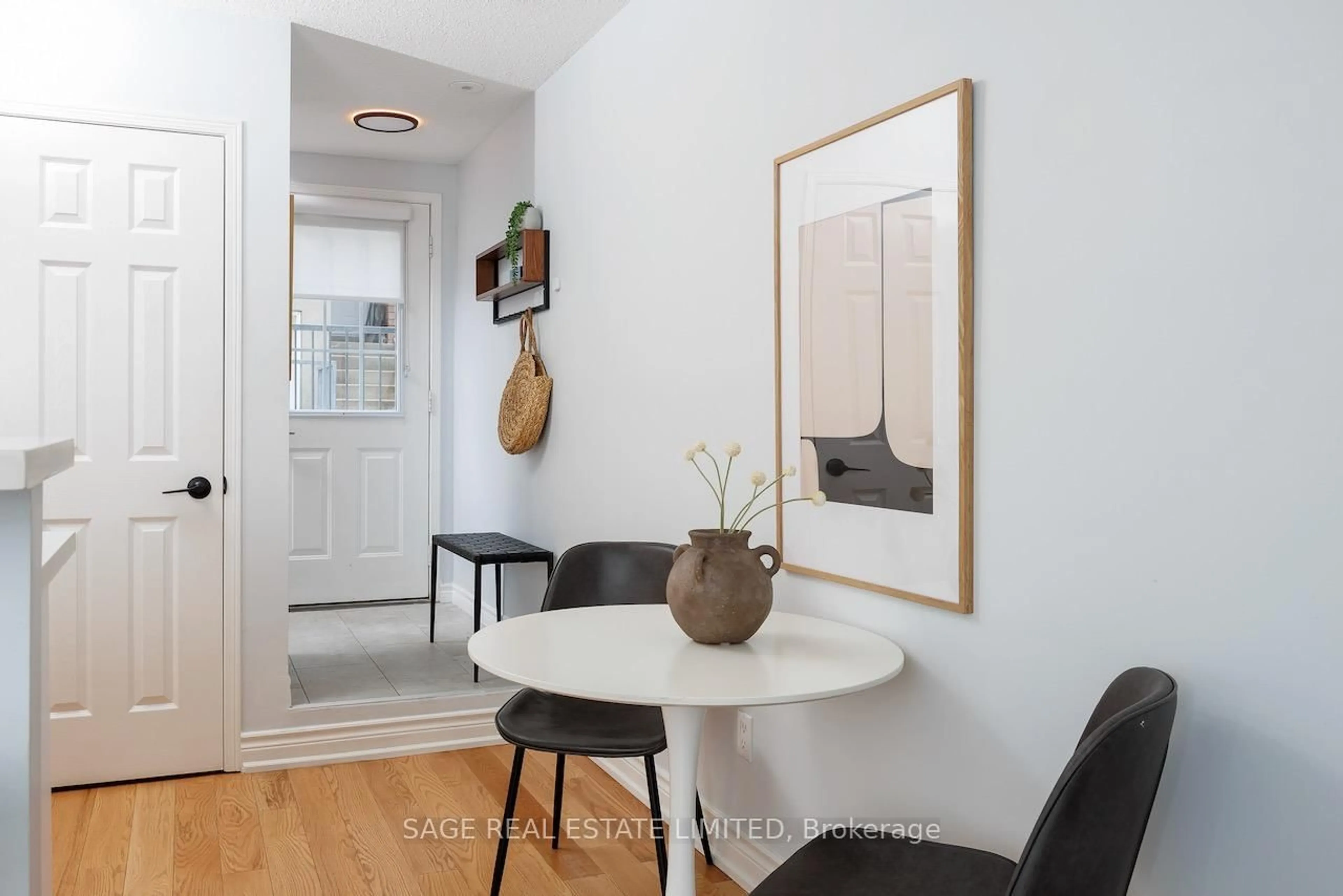 Indoor entryway for 30 Merchant Lane #144, Toronto Ontario M6P 4J6