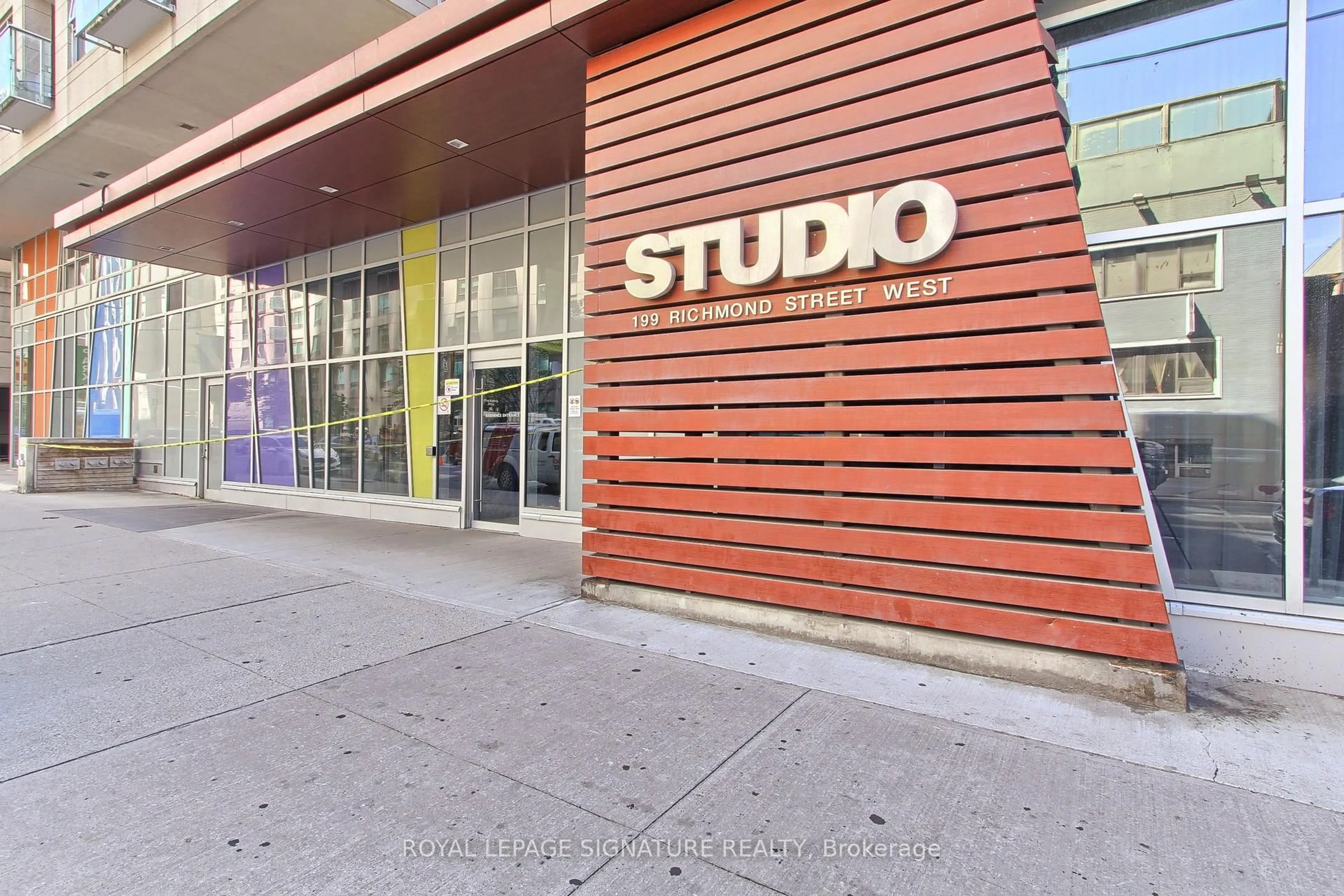 Unknown for 199 Richmond St #618, Toronto Ontario M5V 0H4