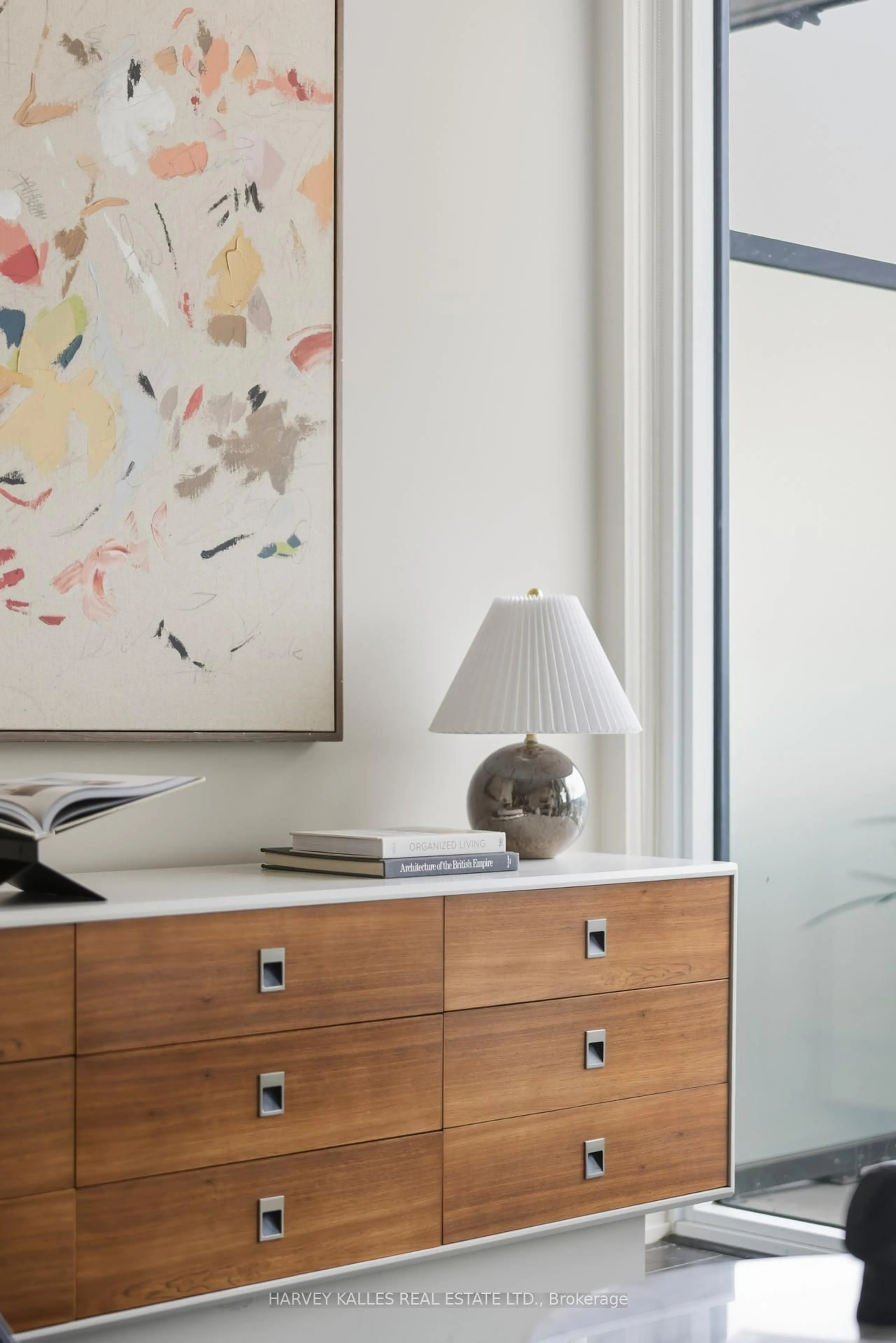 Unknown for 330 Richmond St #2209, Toronto Ontario M5V 1X2