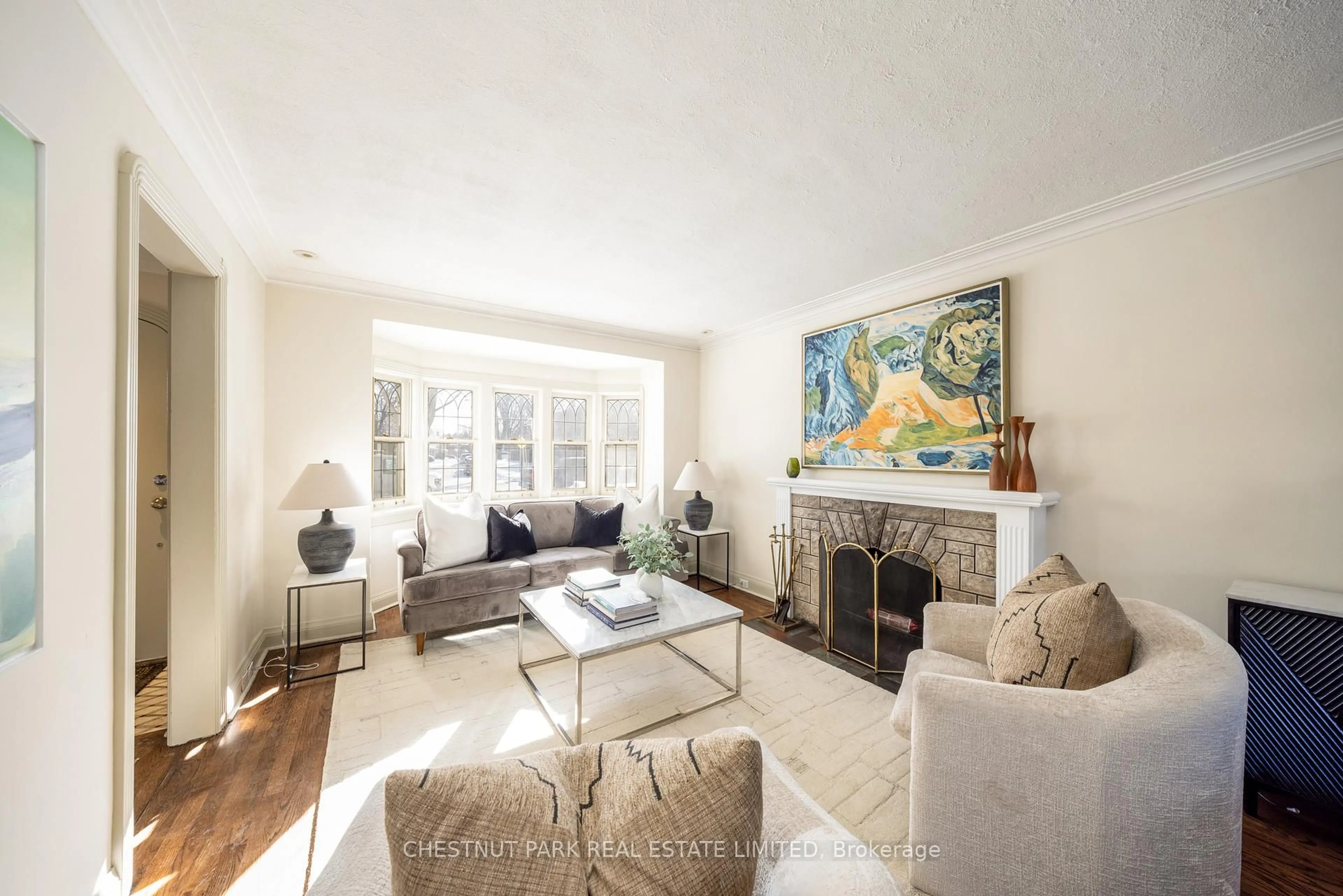 Living room with furniture, unknown for 38 McRae Dr, Toronto Ontario M4G 1R9